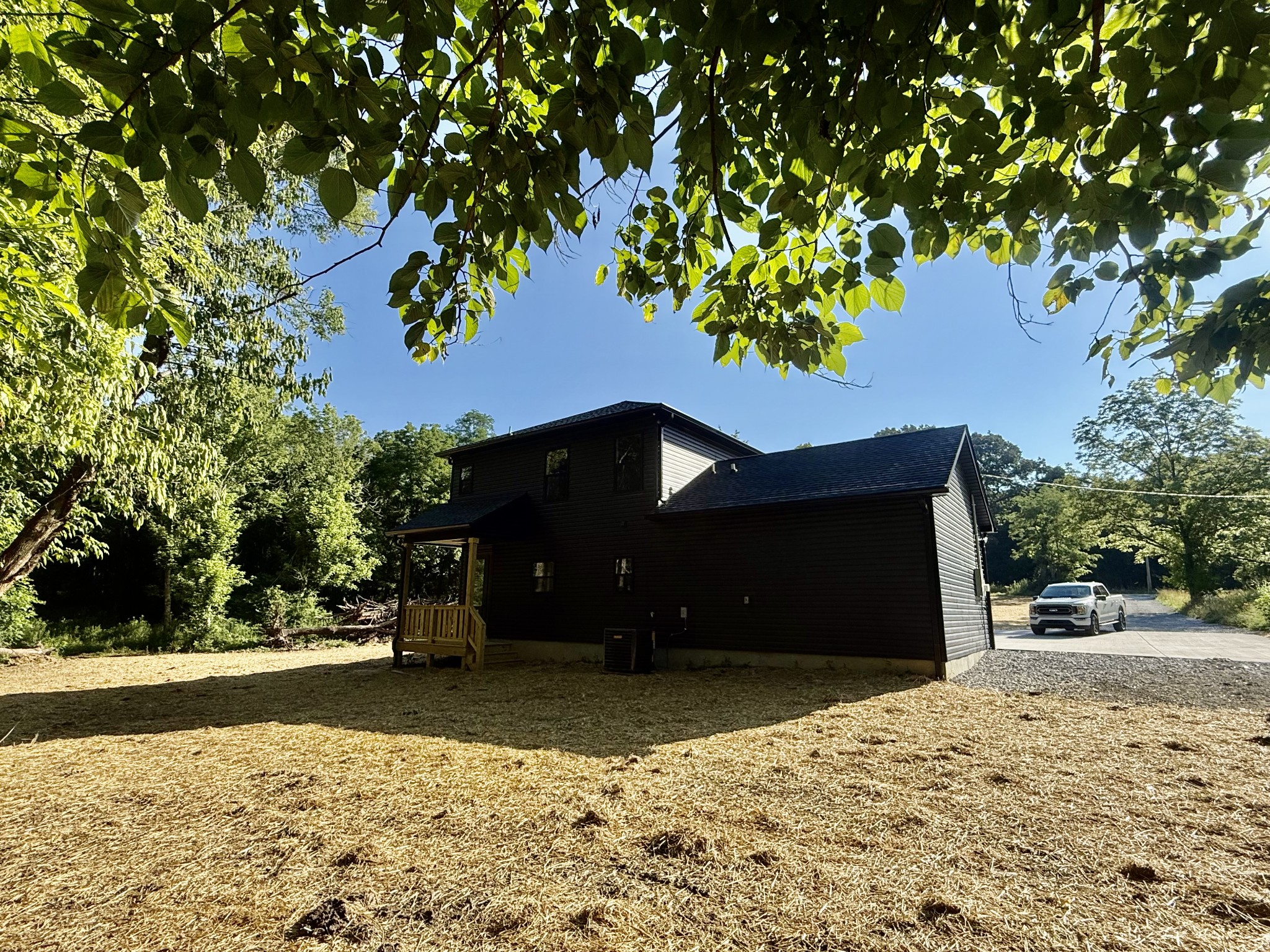 355 Summitville