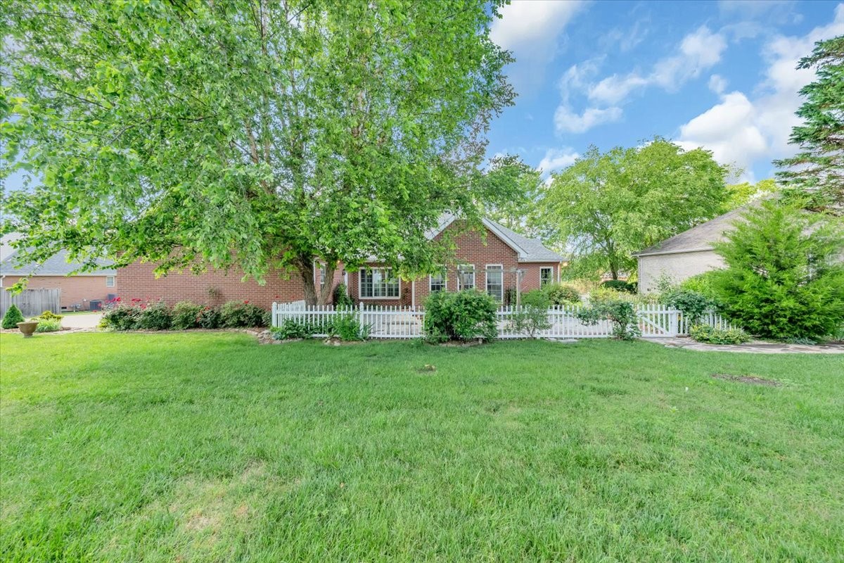 143 Hunters Ridge Dr