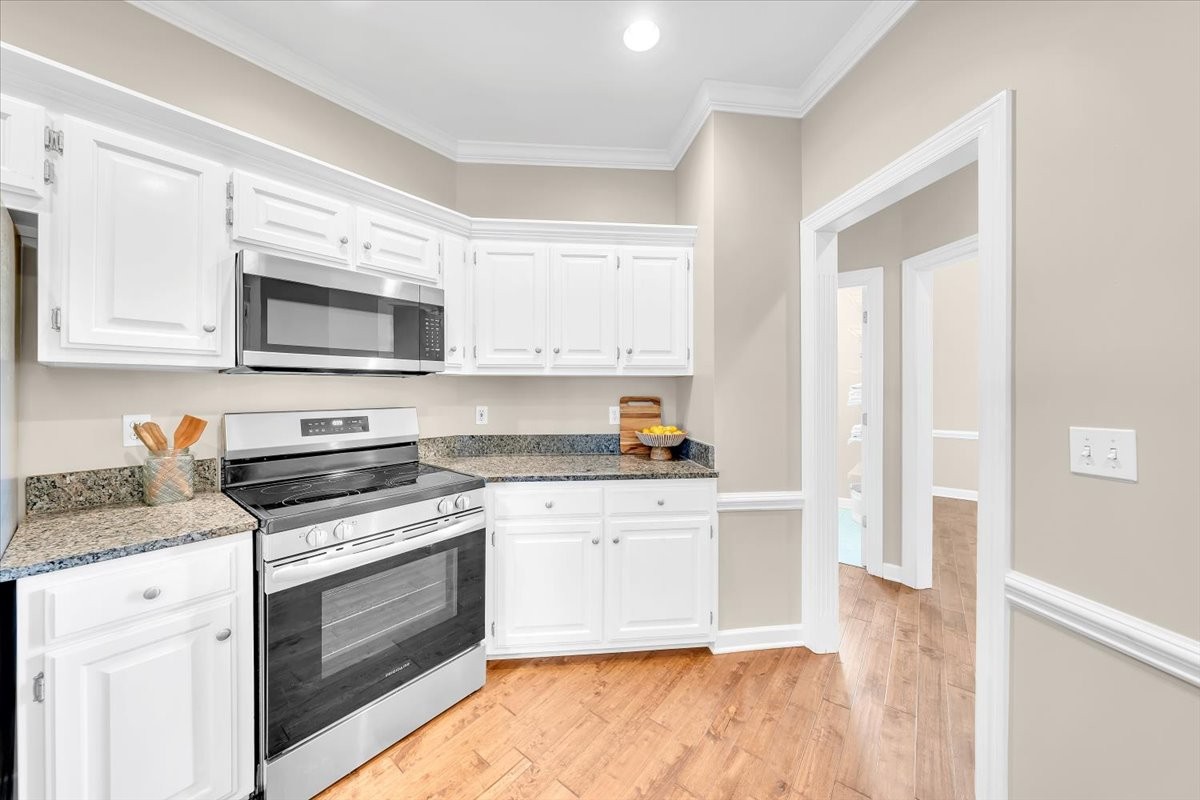 143 Hunters Ridge Dr