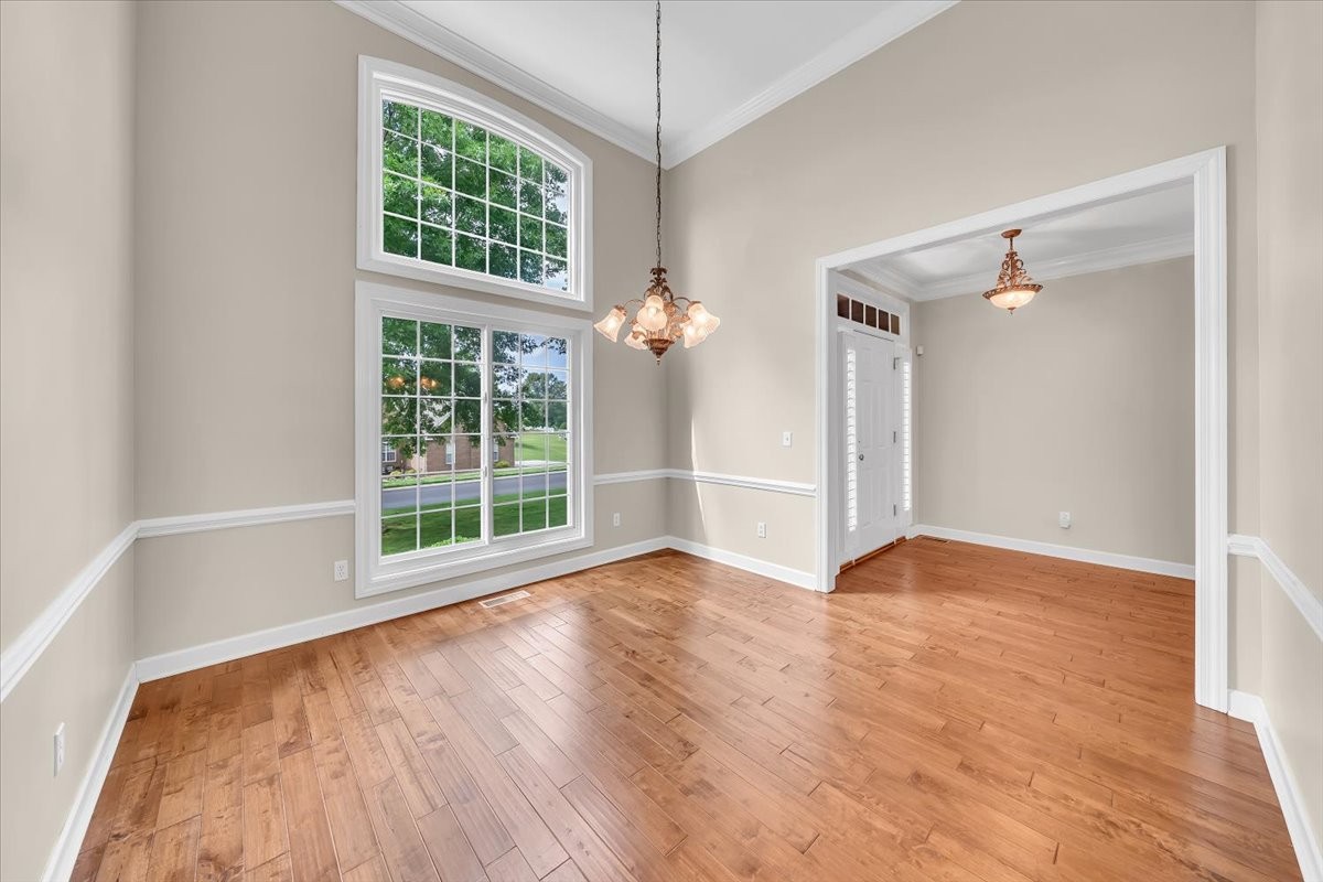 143 Hunters Ridge Dr