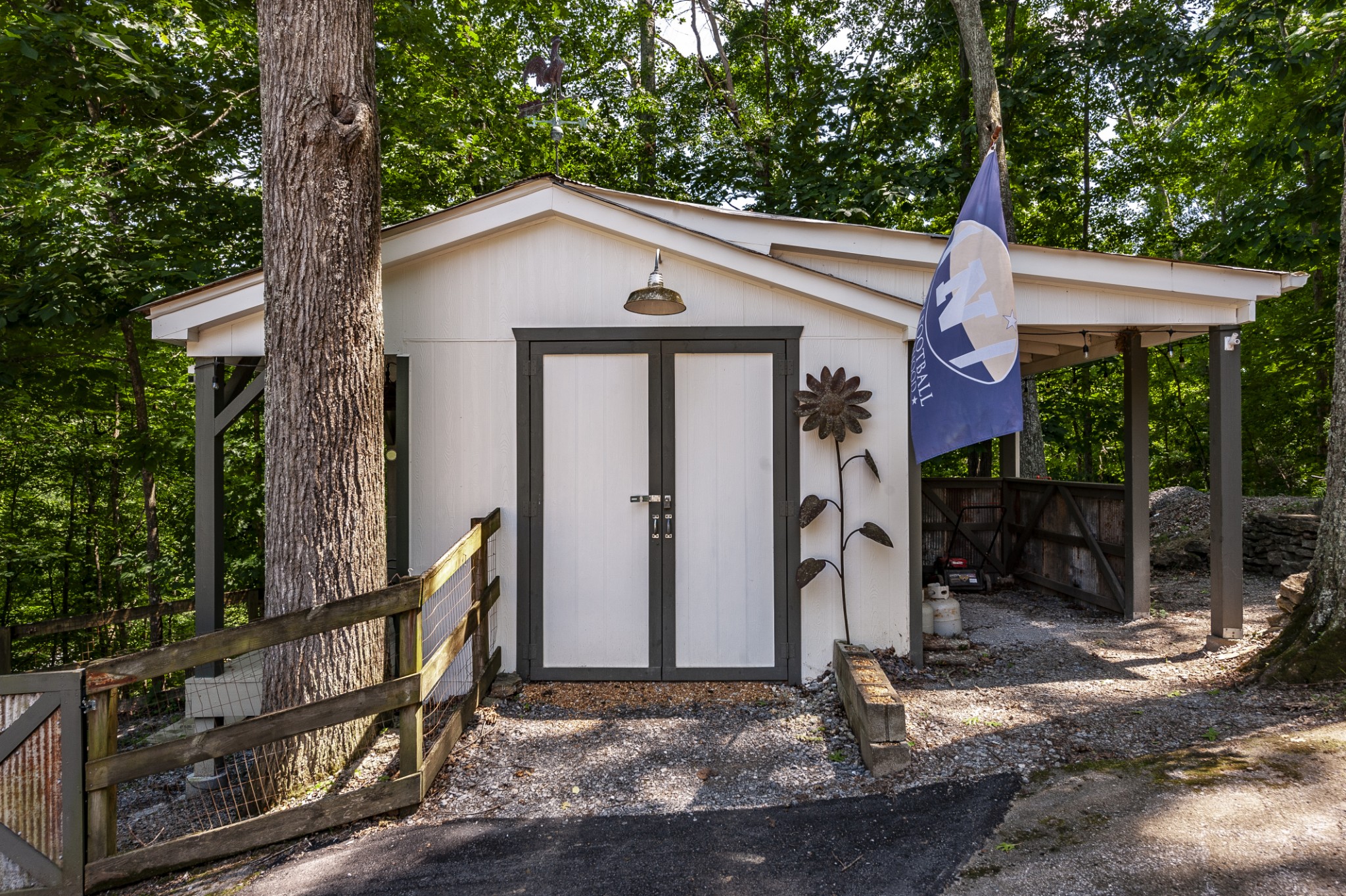 2875 Lower Walkers Creek Rd