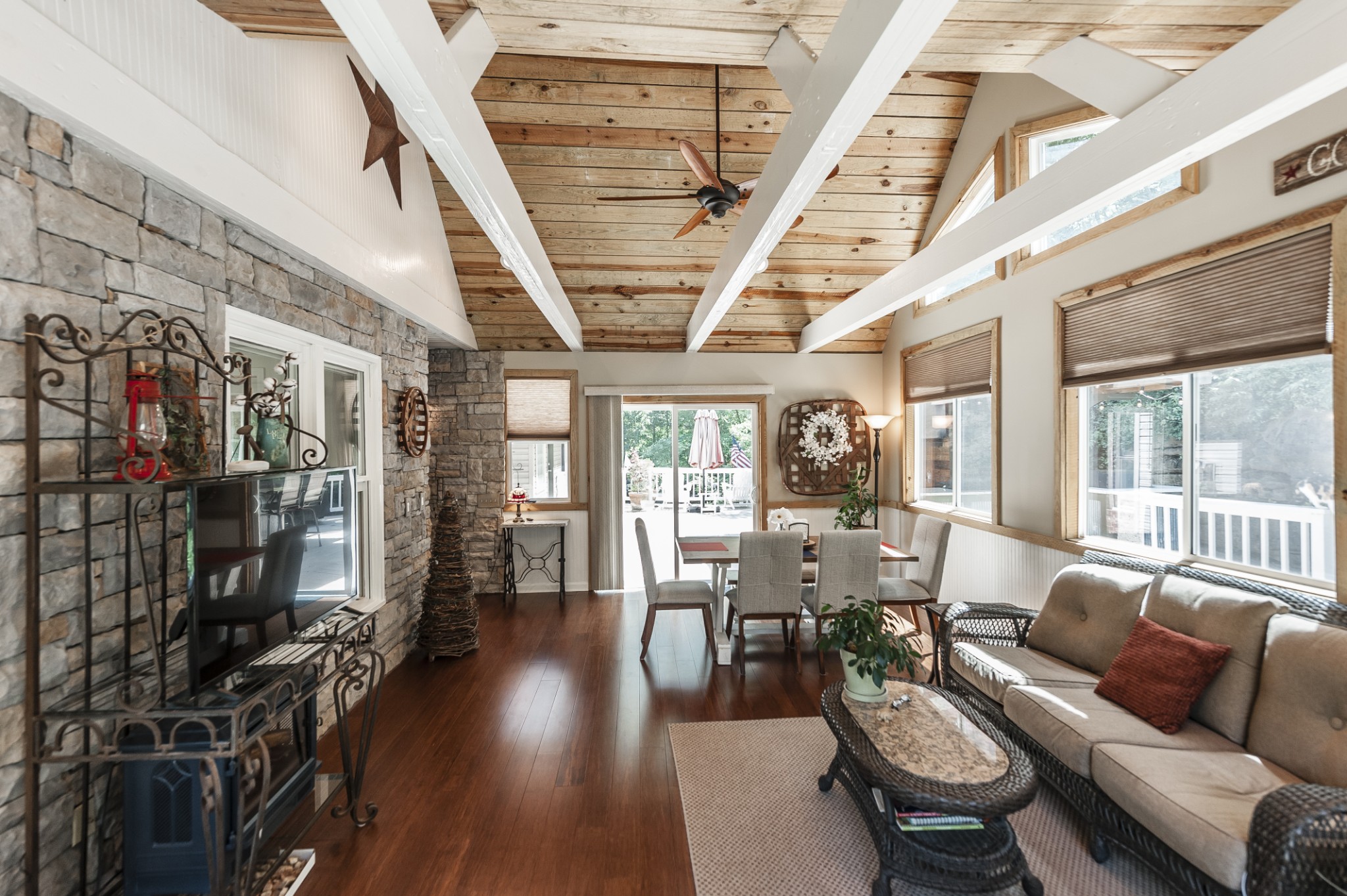 2875 Lower Walkers Creek Rd
