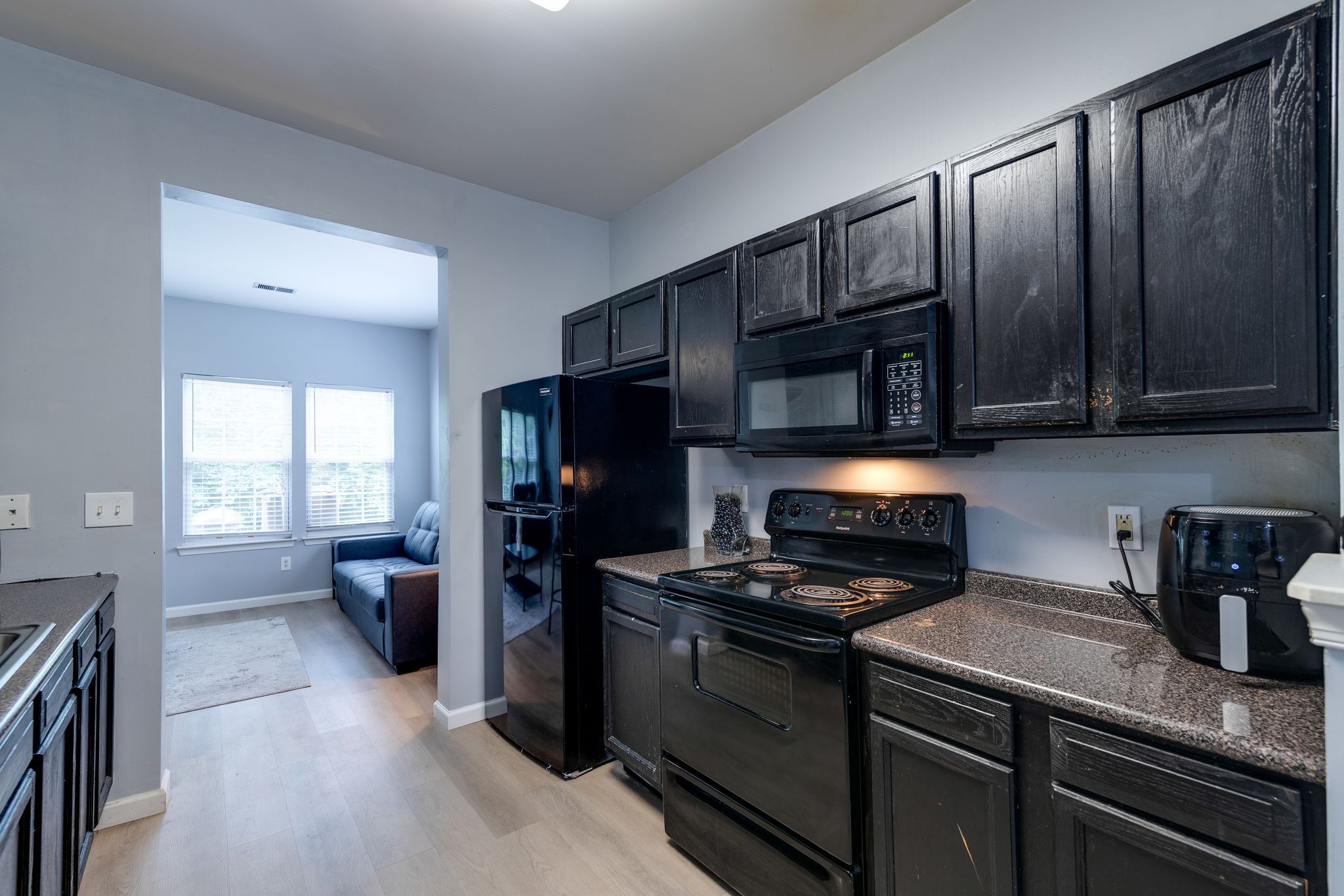 3401 Anderson Rd Unit: 12