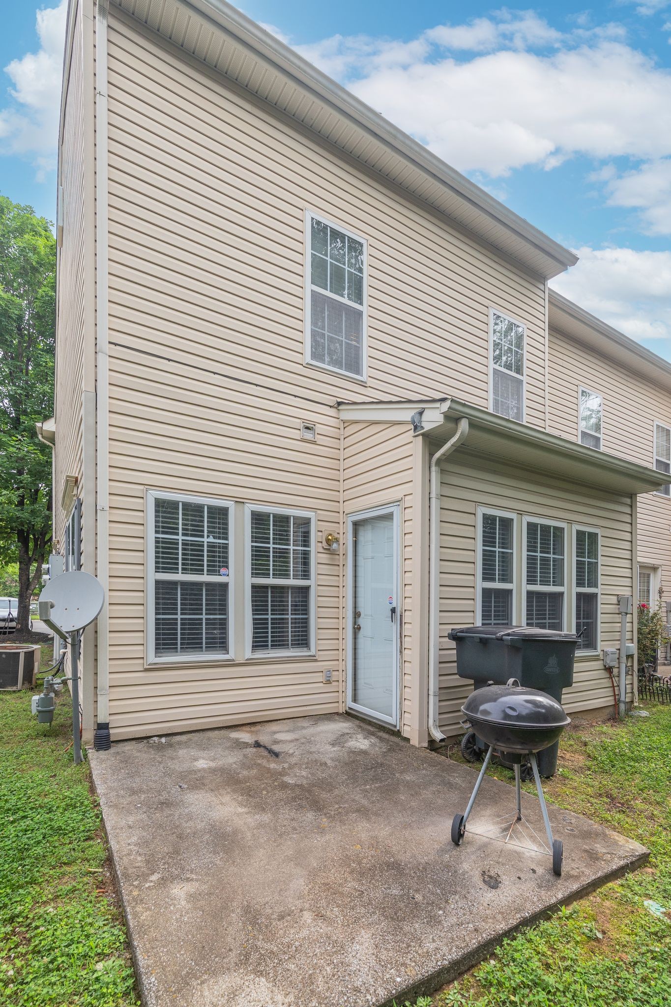 3401 Anderson Rd Unit: 12