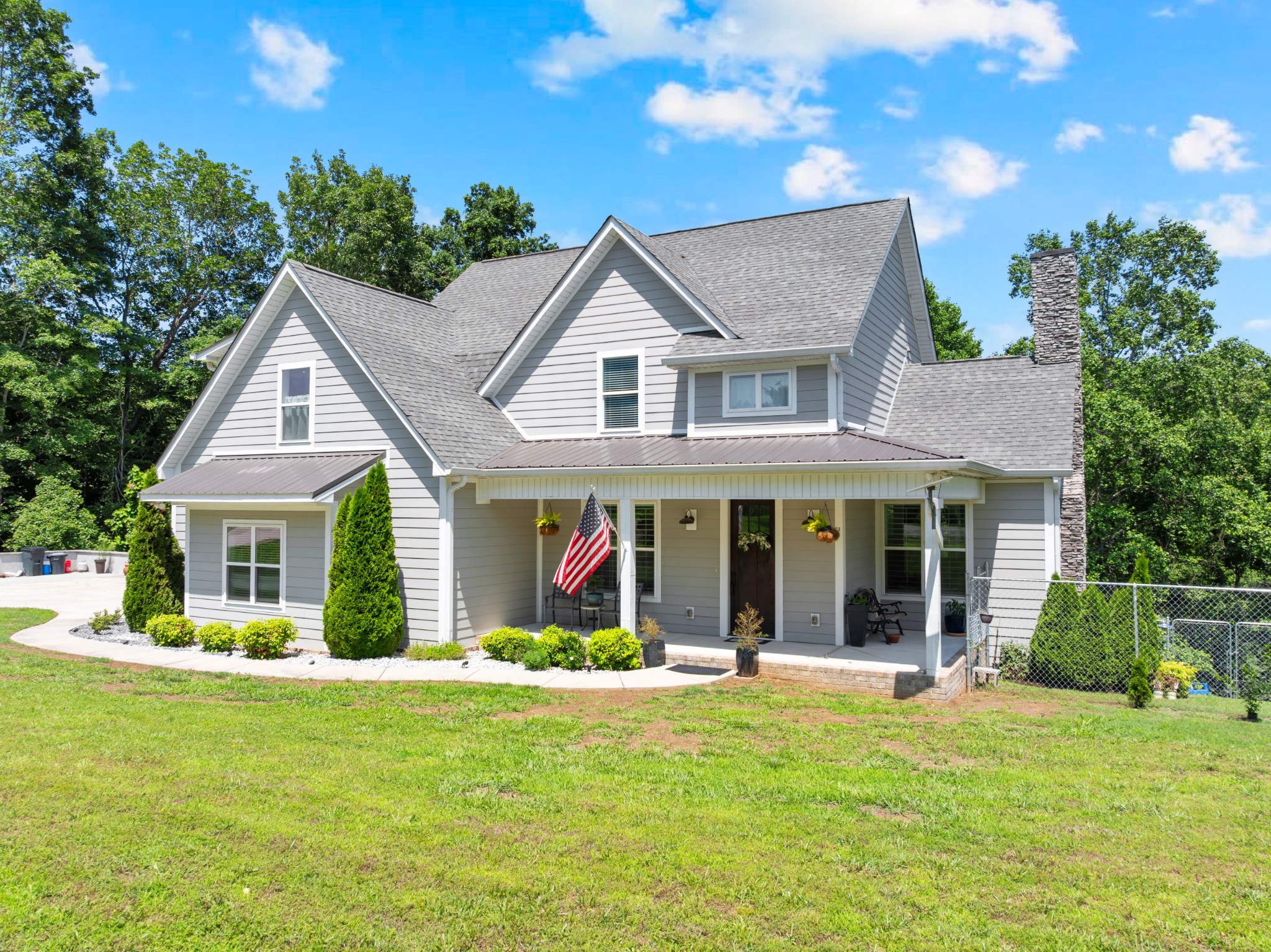 621 Lake Haven Dr