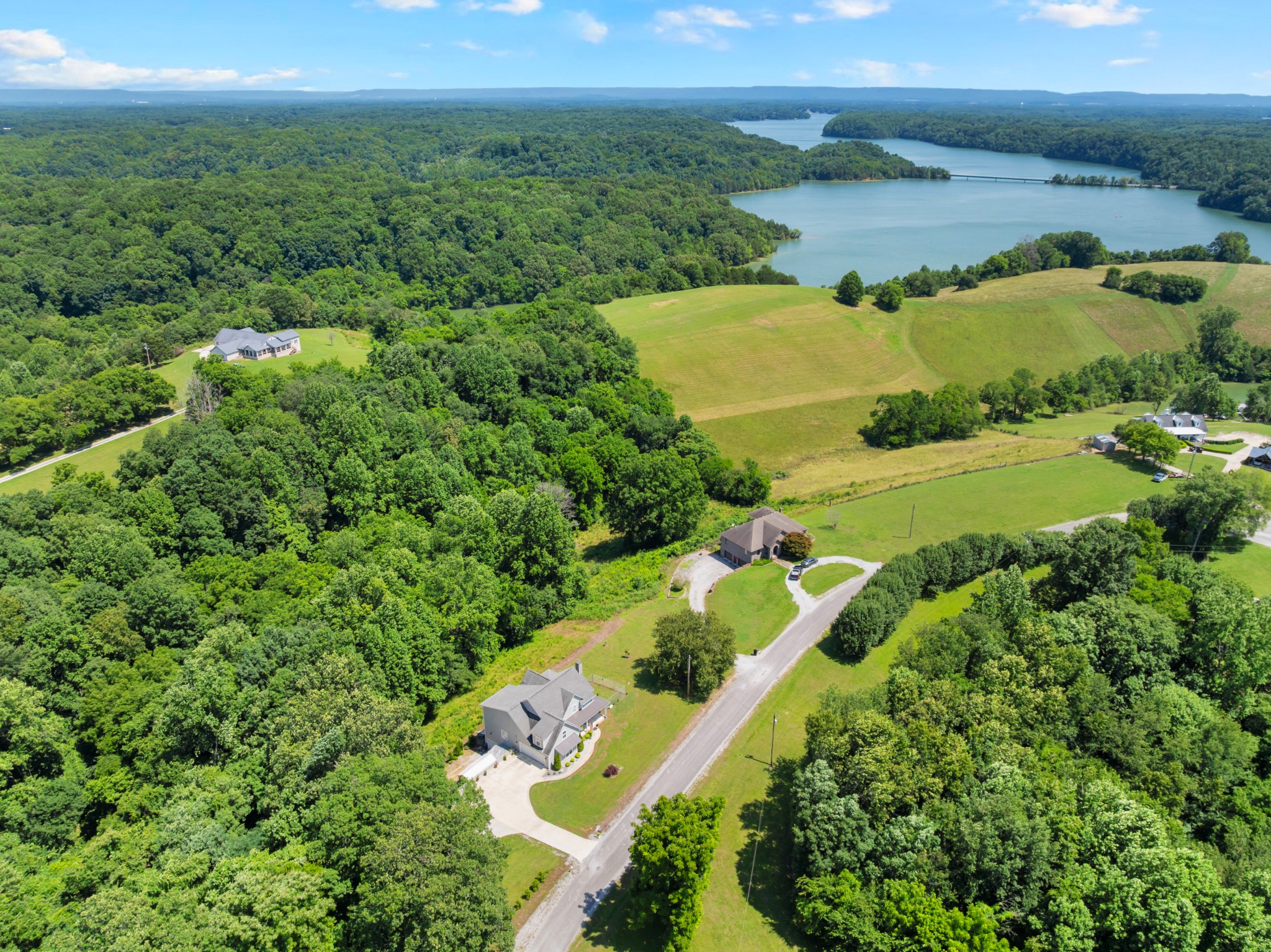 621 Lake Haven Dr