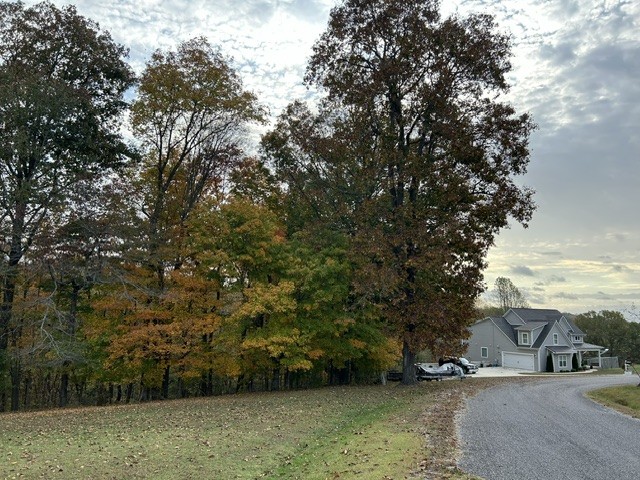 621 Lake Haven Dr