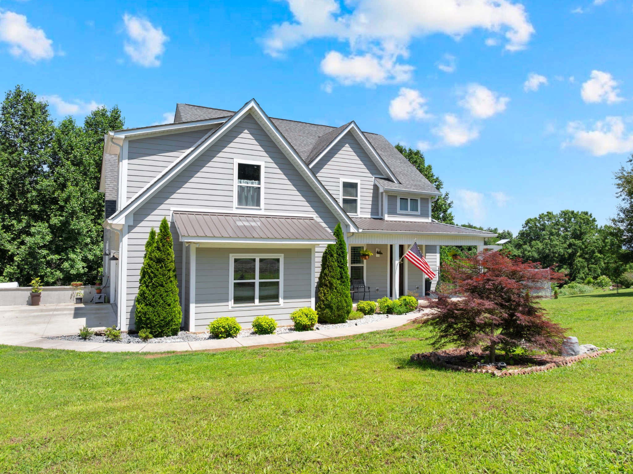 621 Lake Haven Dr