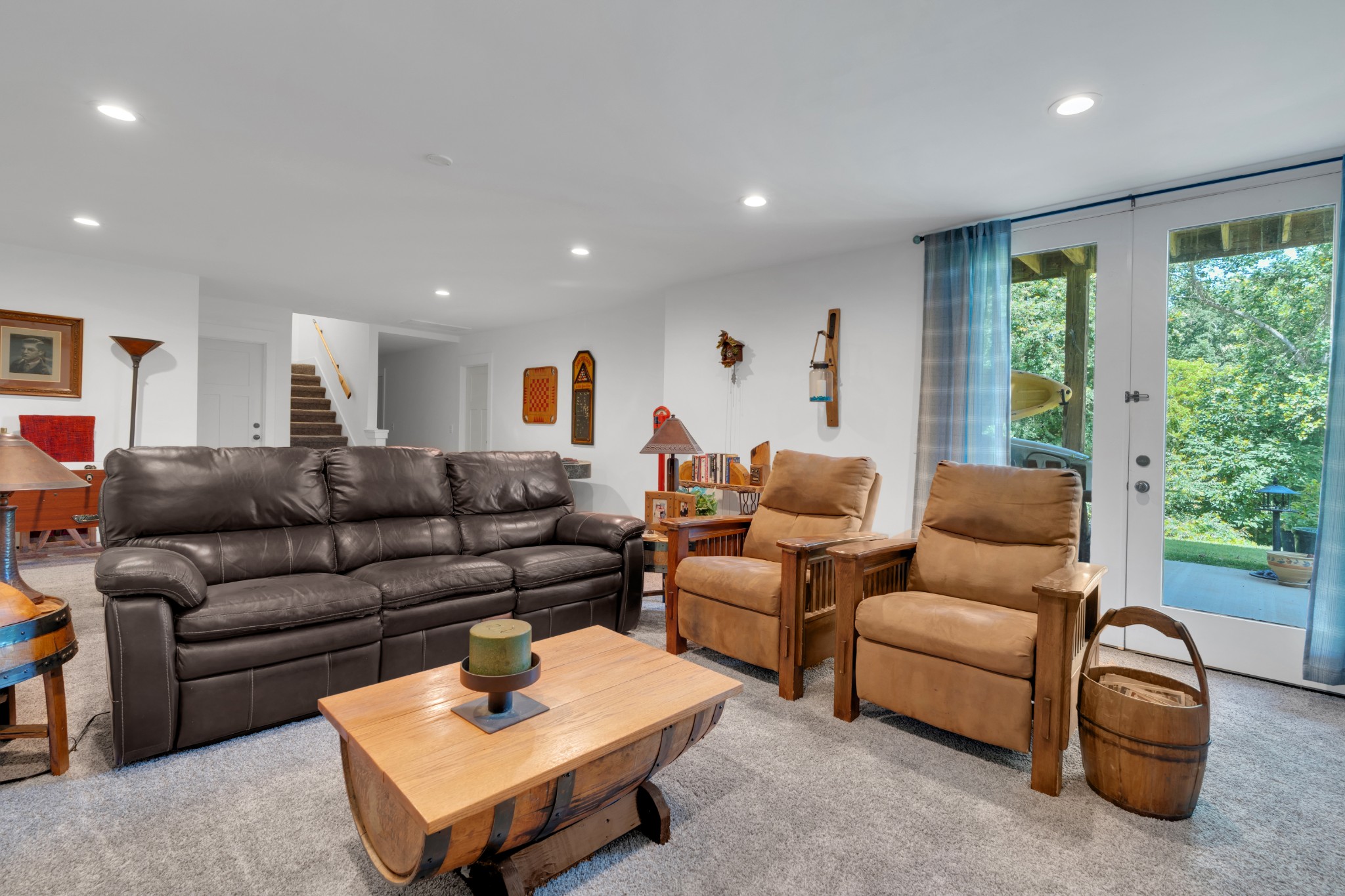 621 Lake Haven Dr