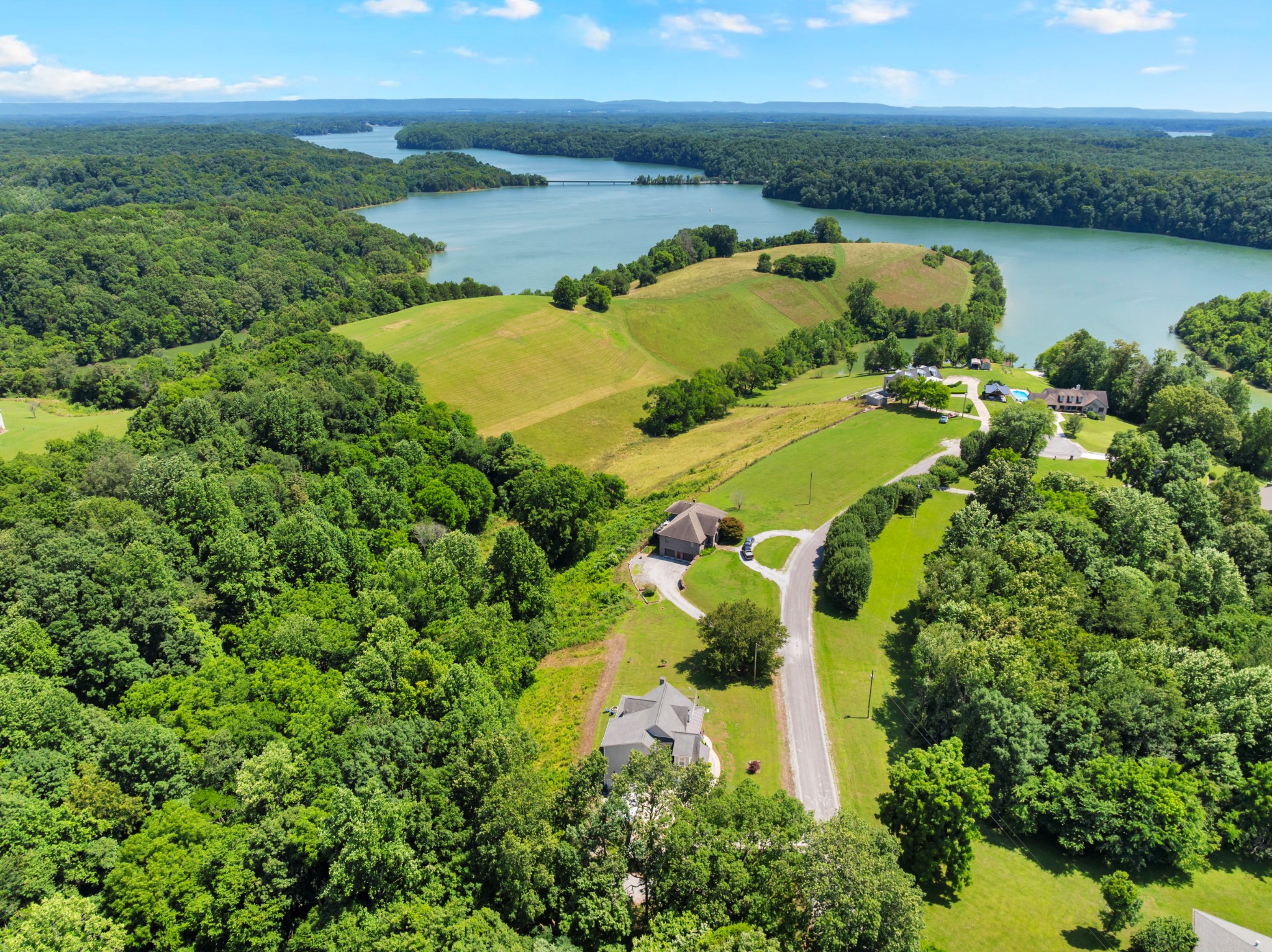 621 Lake Haven Dr