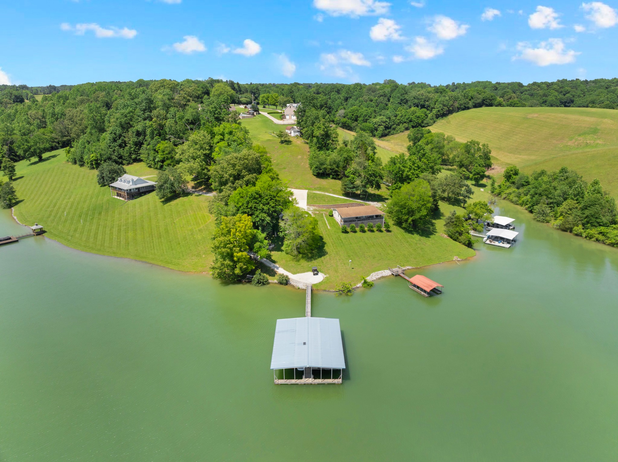 621 Lake Haven Dr