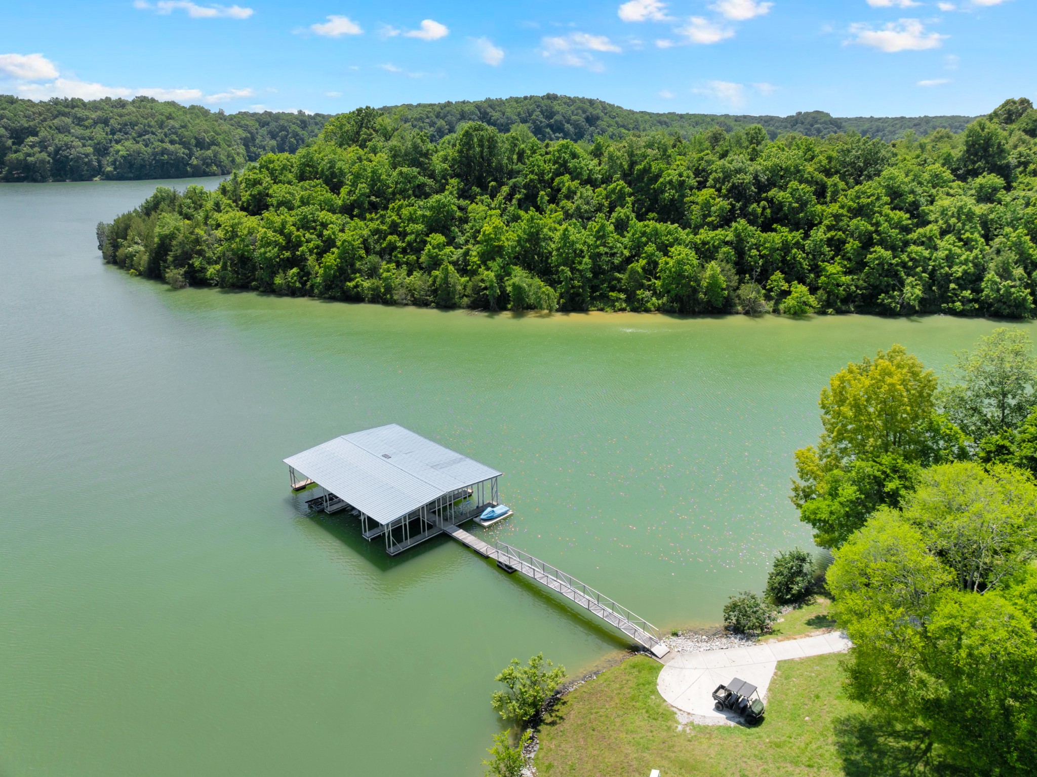 621 Lake Haven Dr
