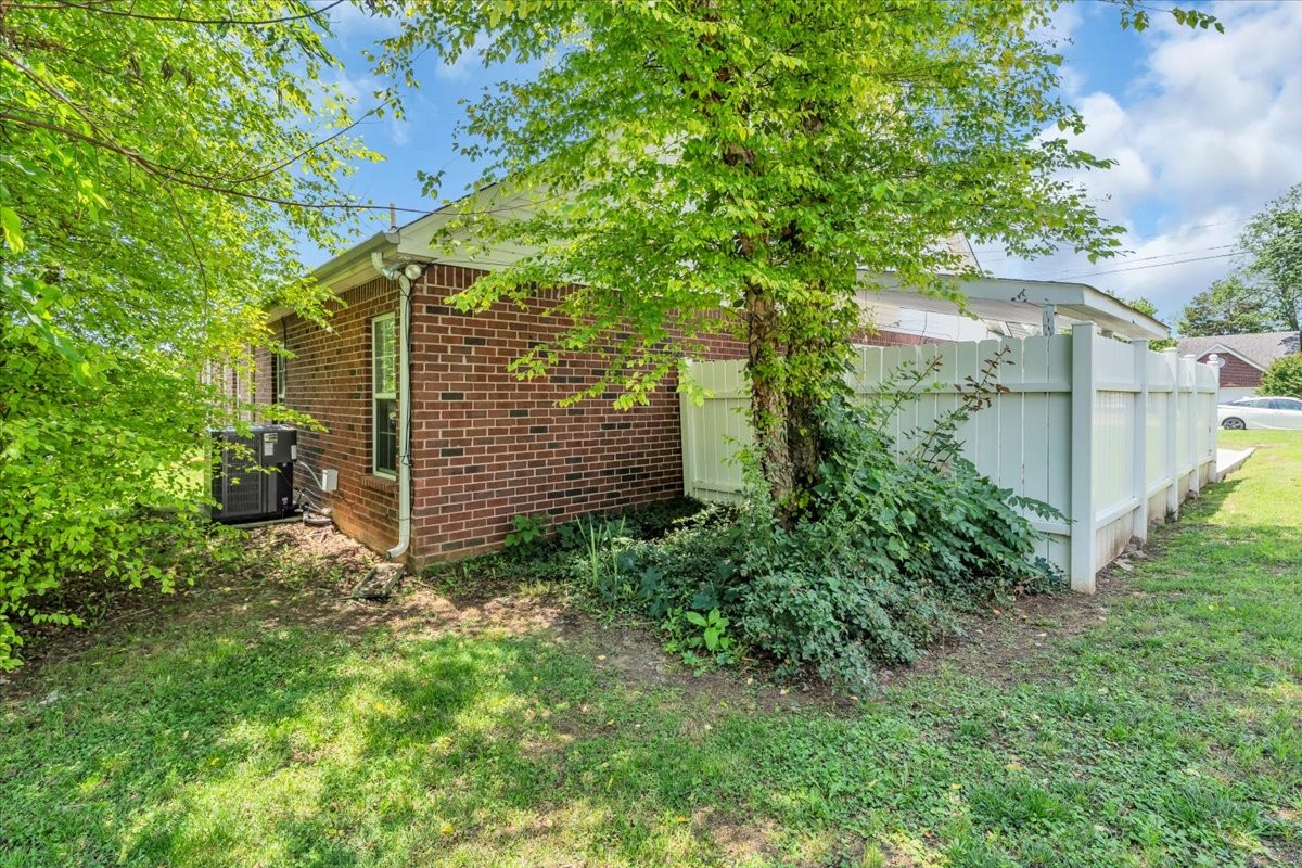 659 Potomac Pl