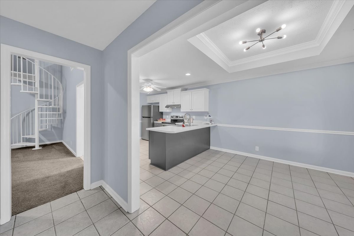 659 Potomac Pl