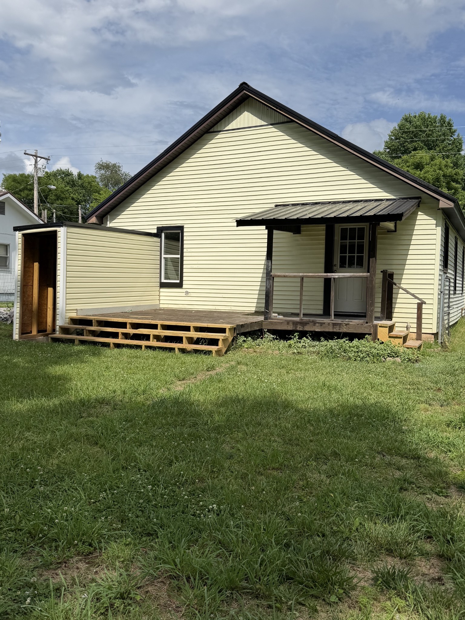 125 Walnut St