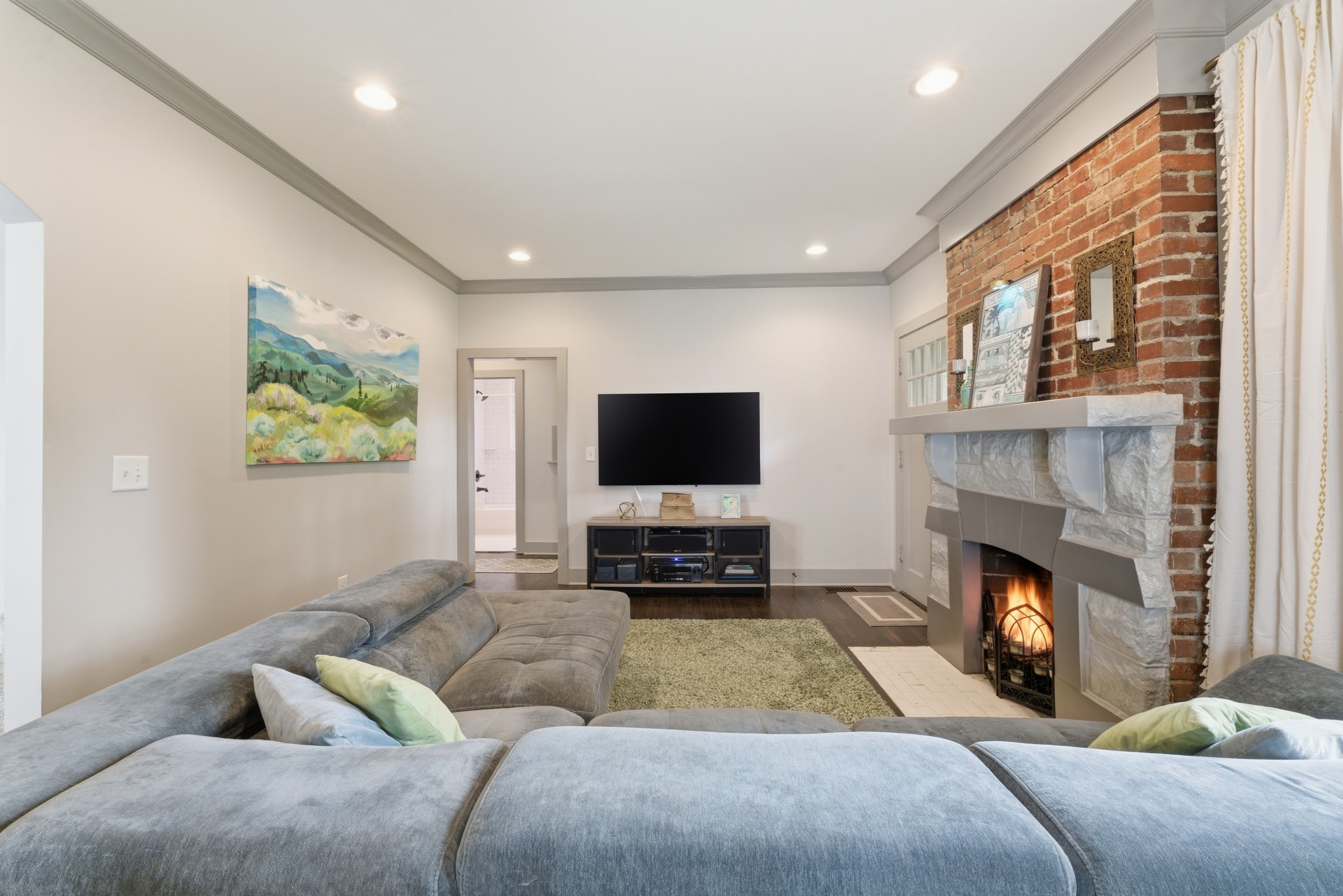 1010 Maxwell Ave