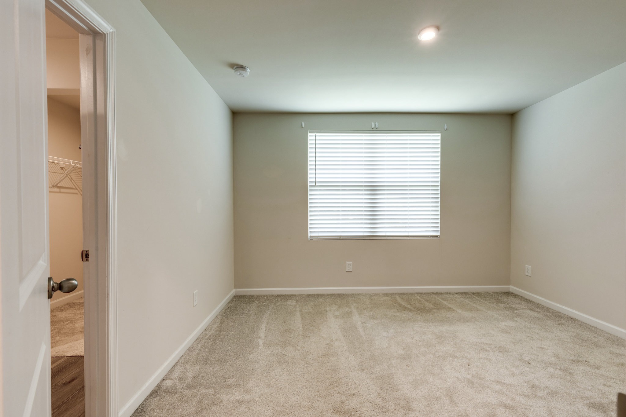 1520 Smoketree Rd