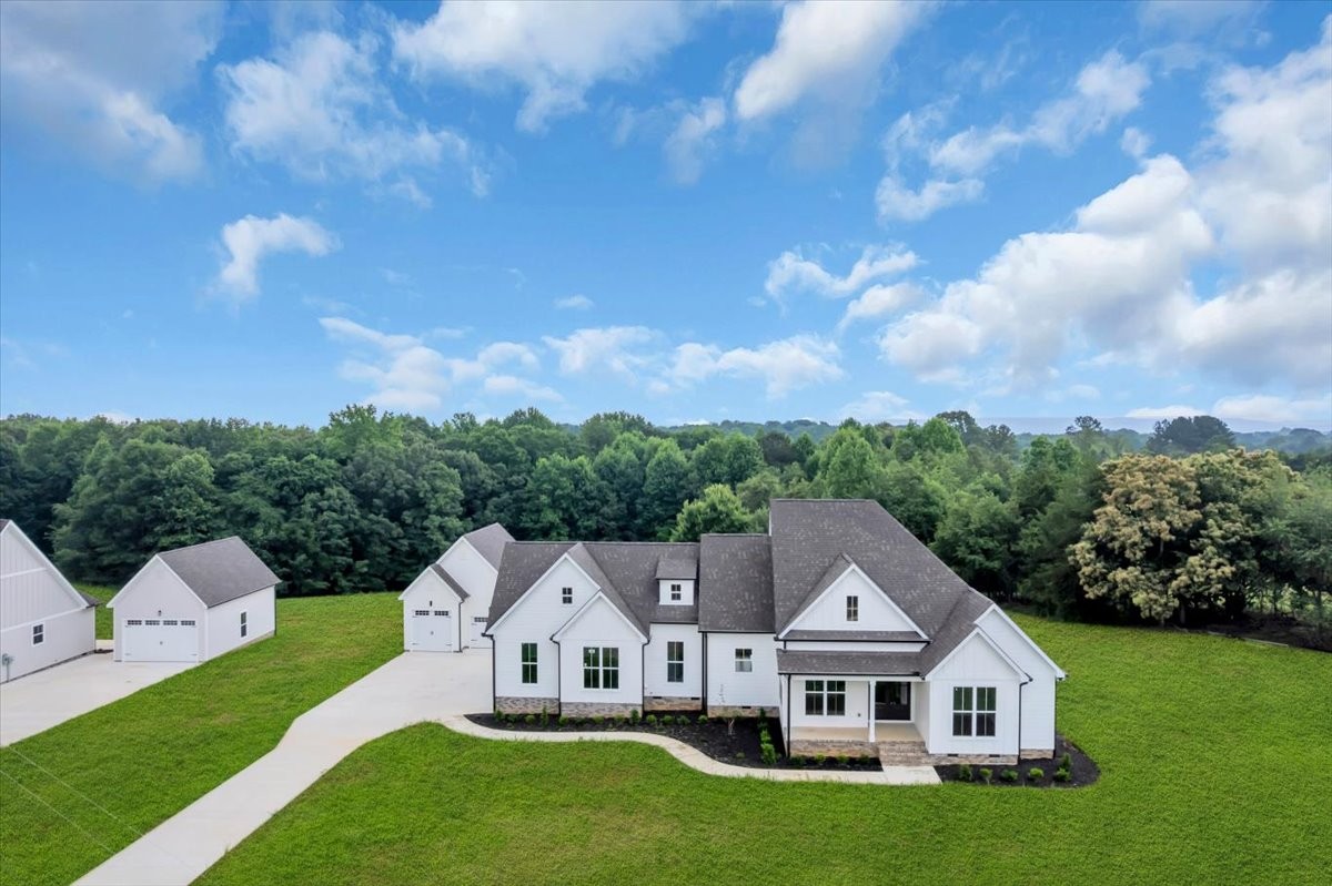 74 Summer Lake Ct