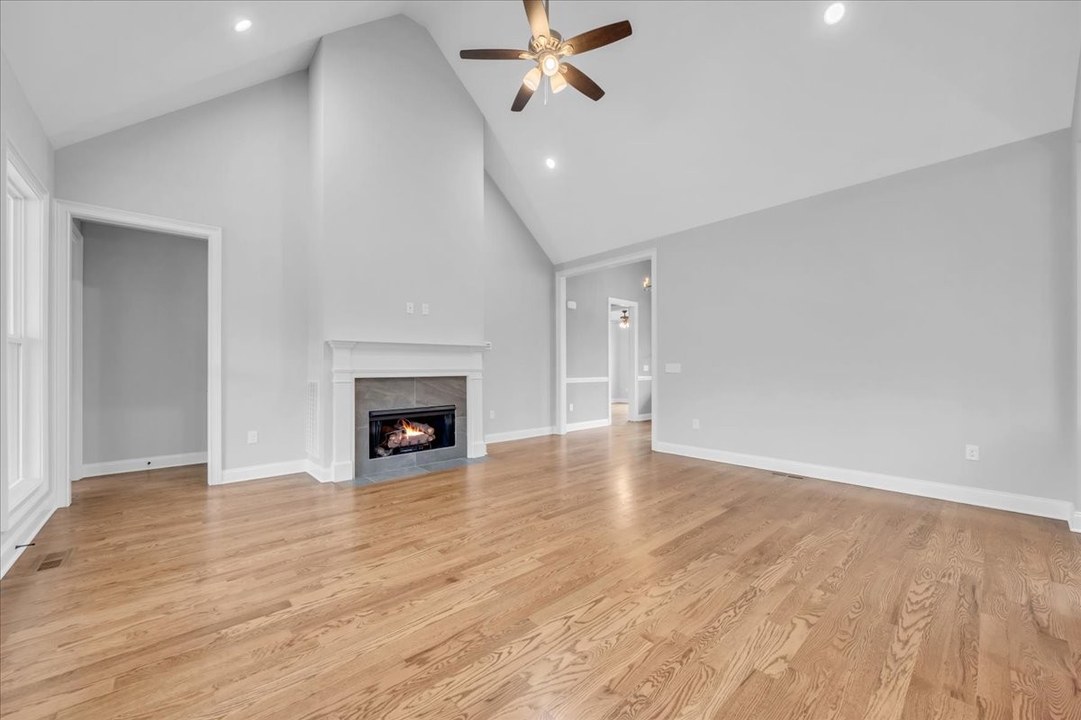 74 Summer Lake Ct