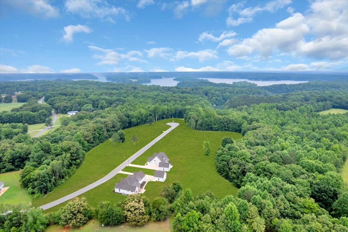 74 Summer Lake Ct