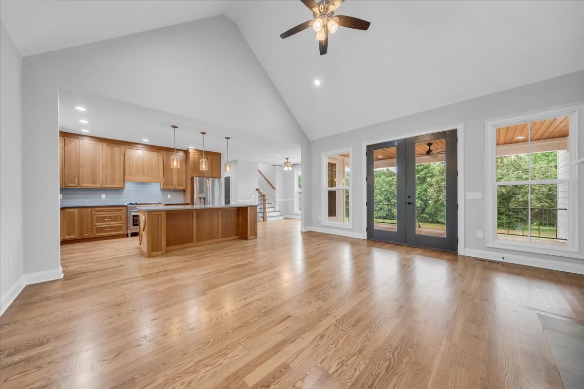 74 Summer Lake Ct
