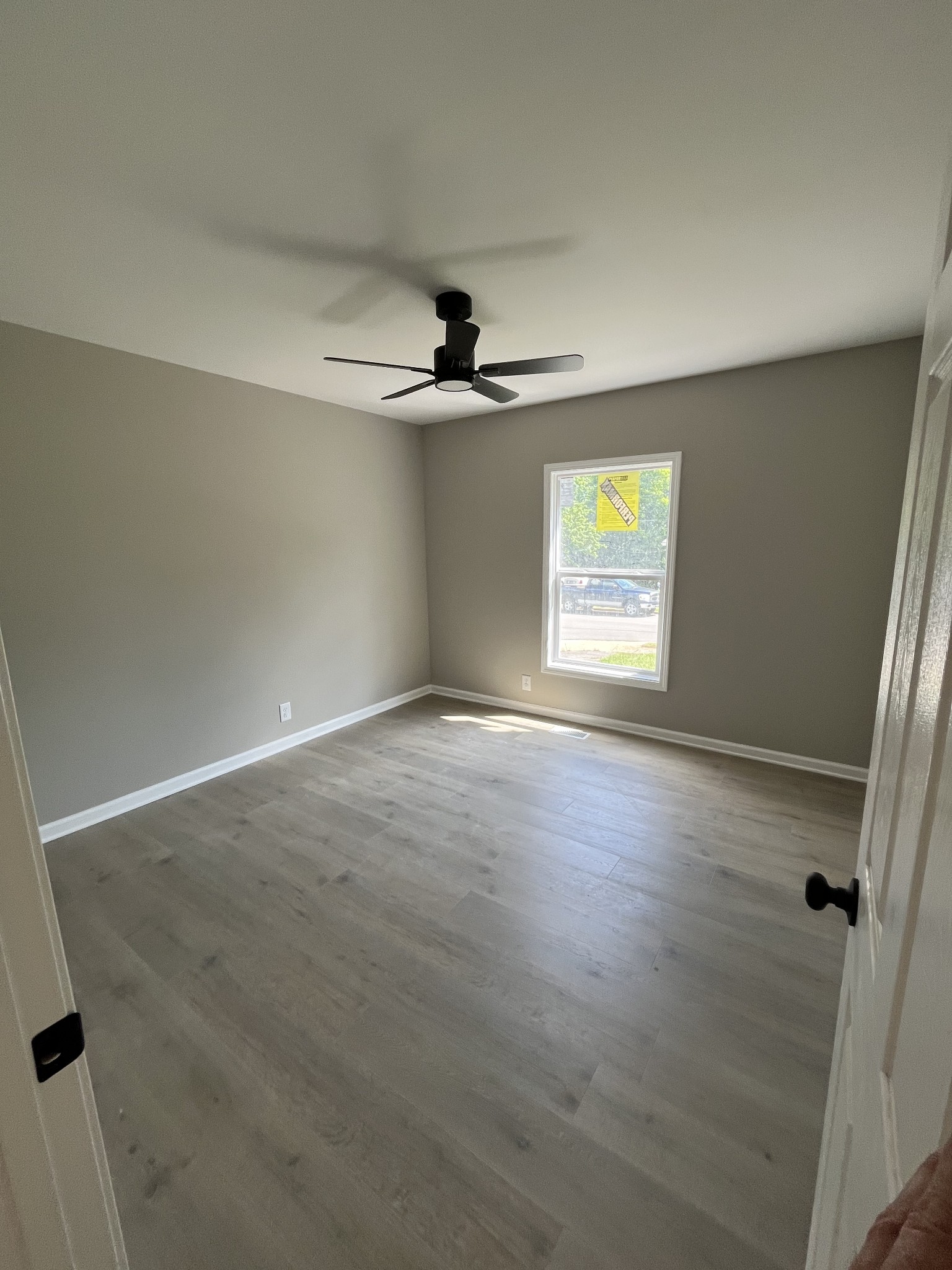 683 Shelton Ct