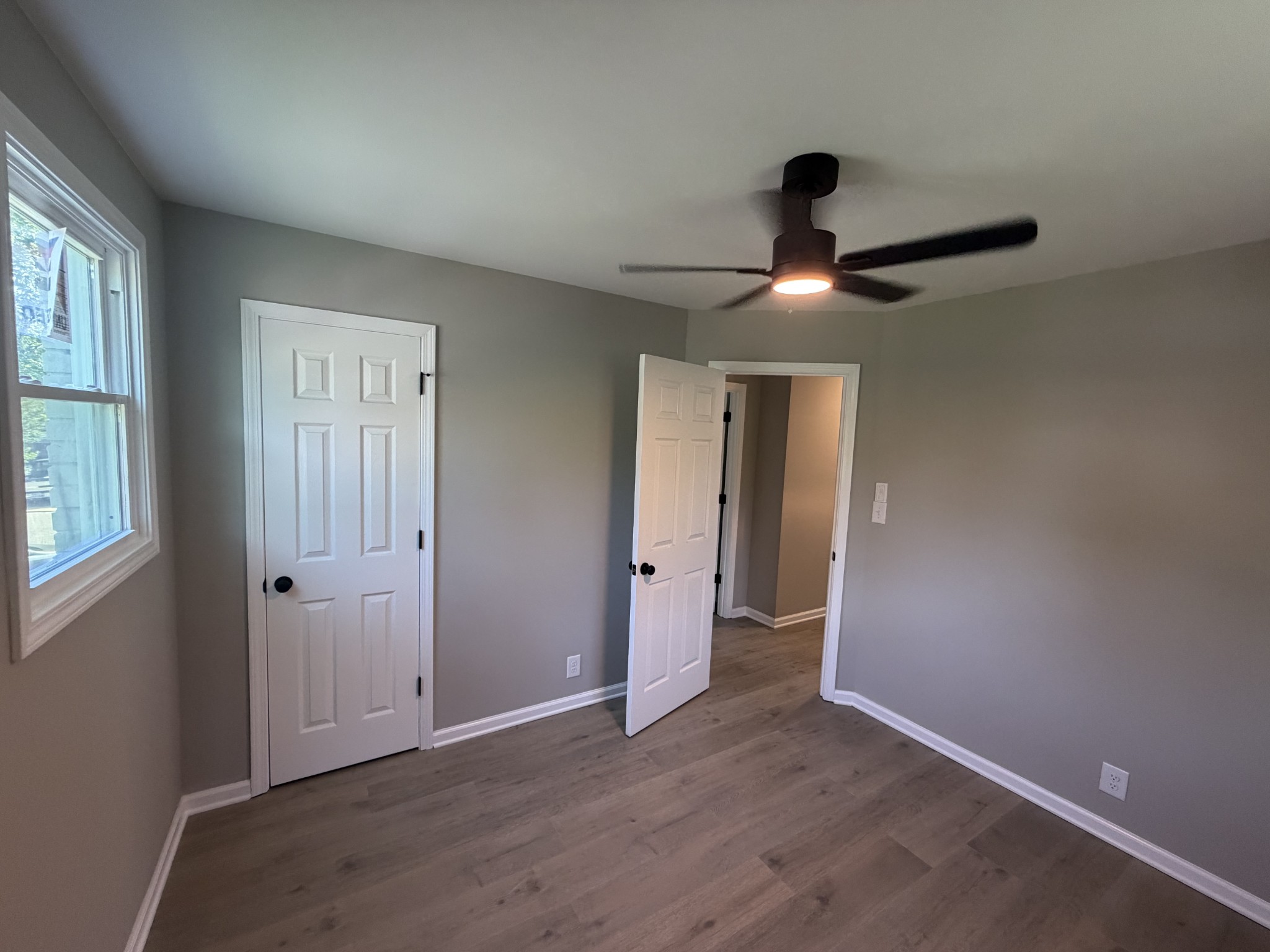 683 Shelton Ct