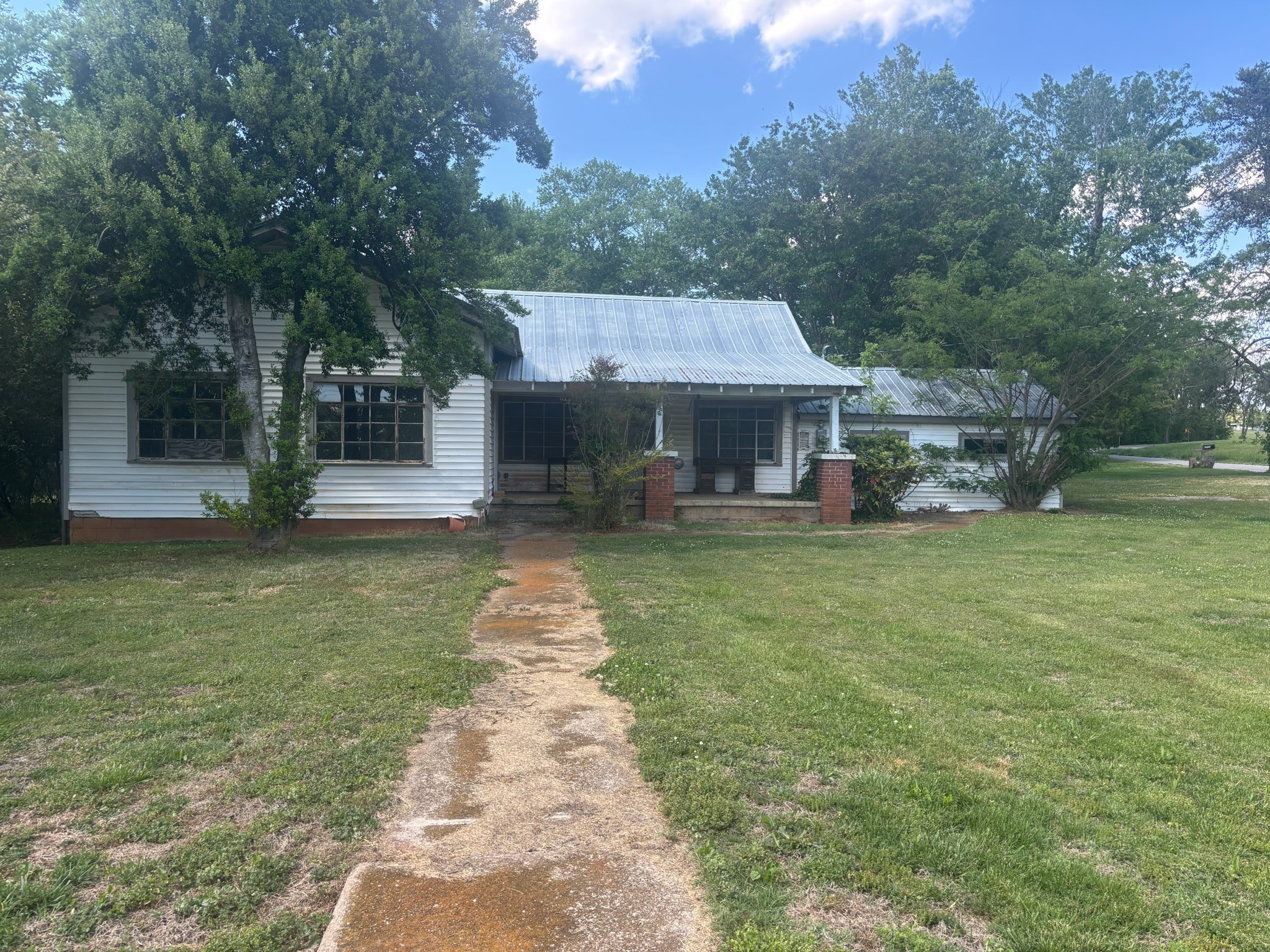 1717 Georgia Crossing Rd
