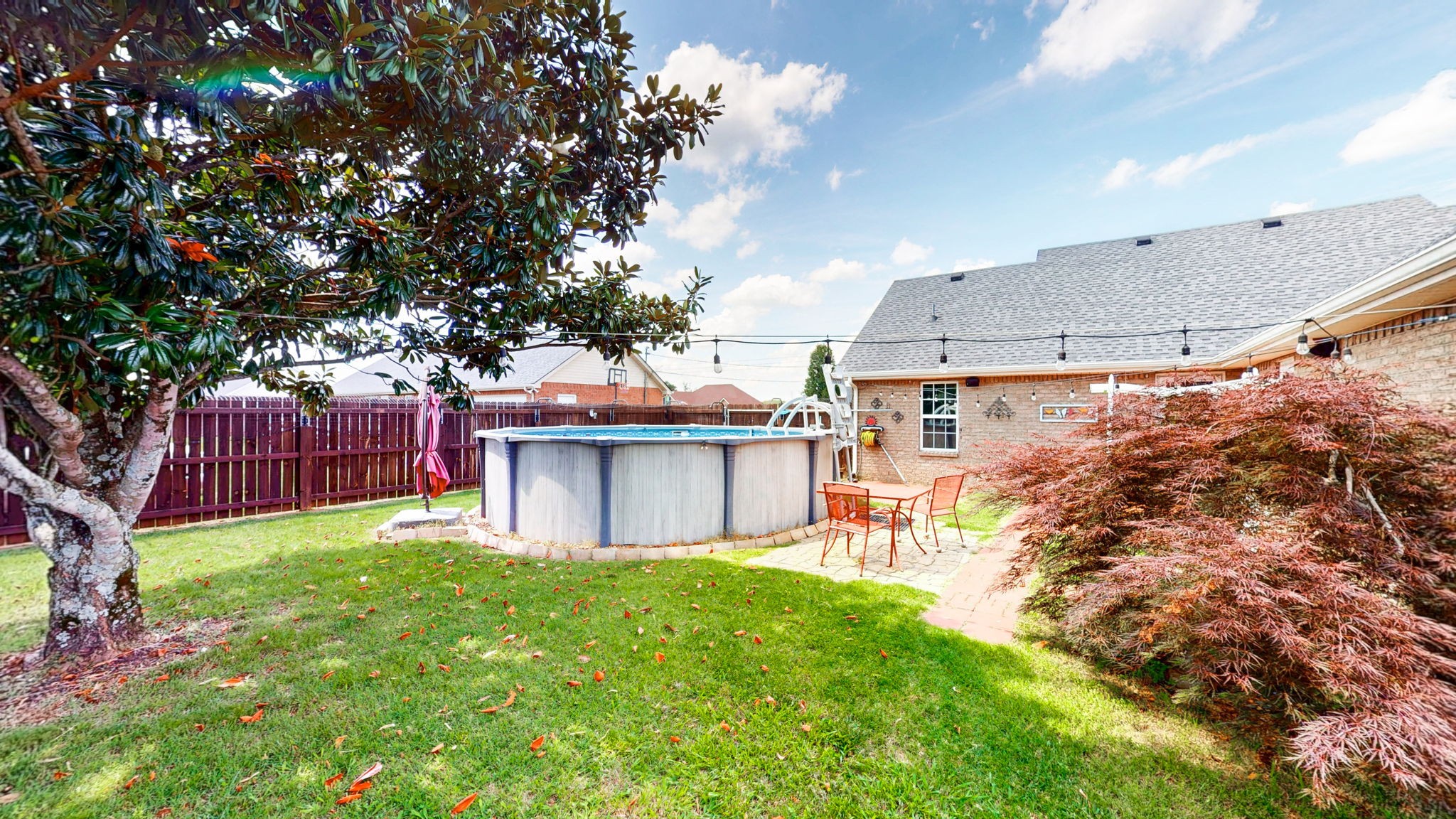 2938 Ridgewood Dr