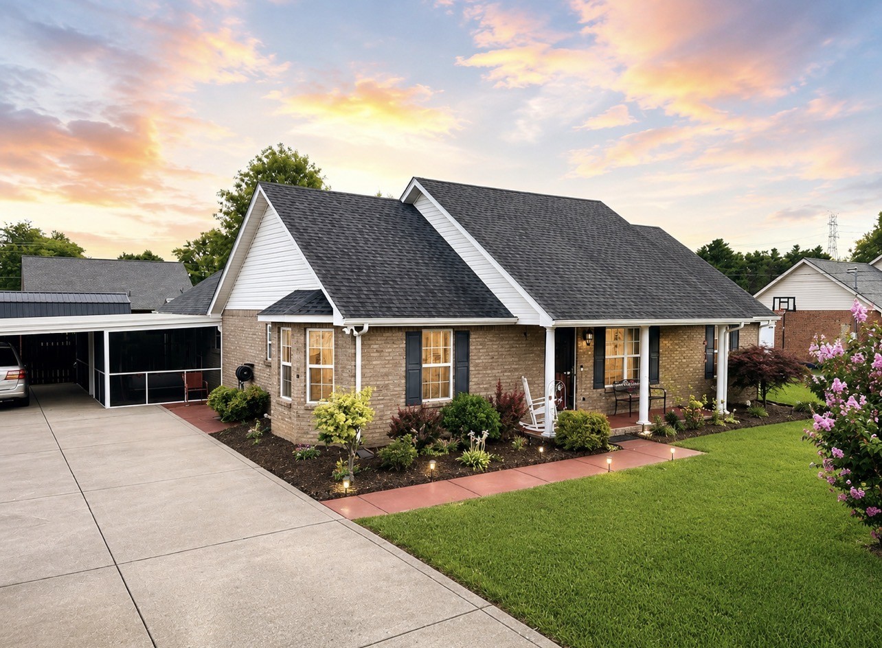 2938 Ridgewood Dr