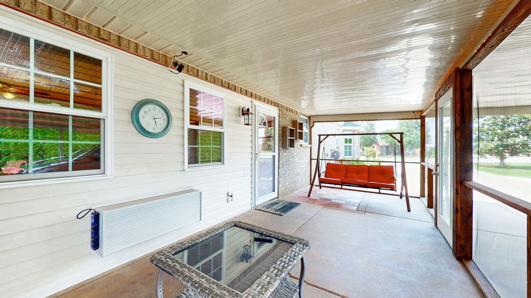 2938 Ridgewood Dr