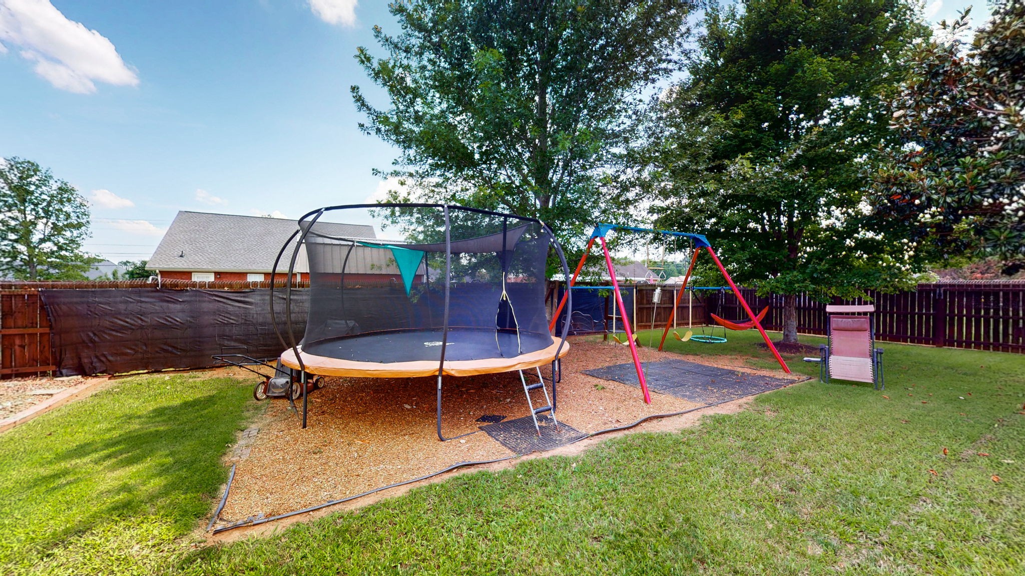 2938 Ridgewood Dr