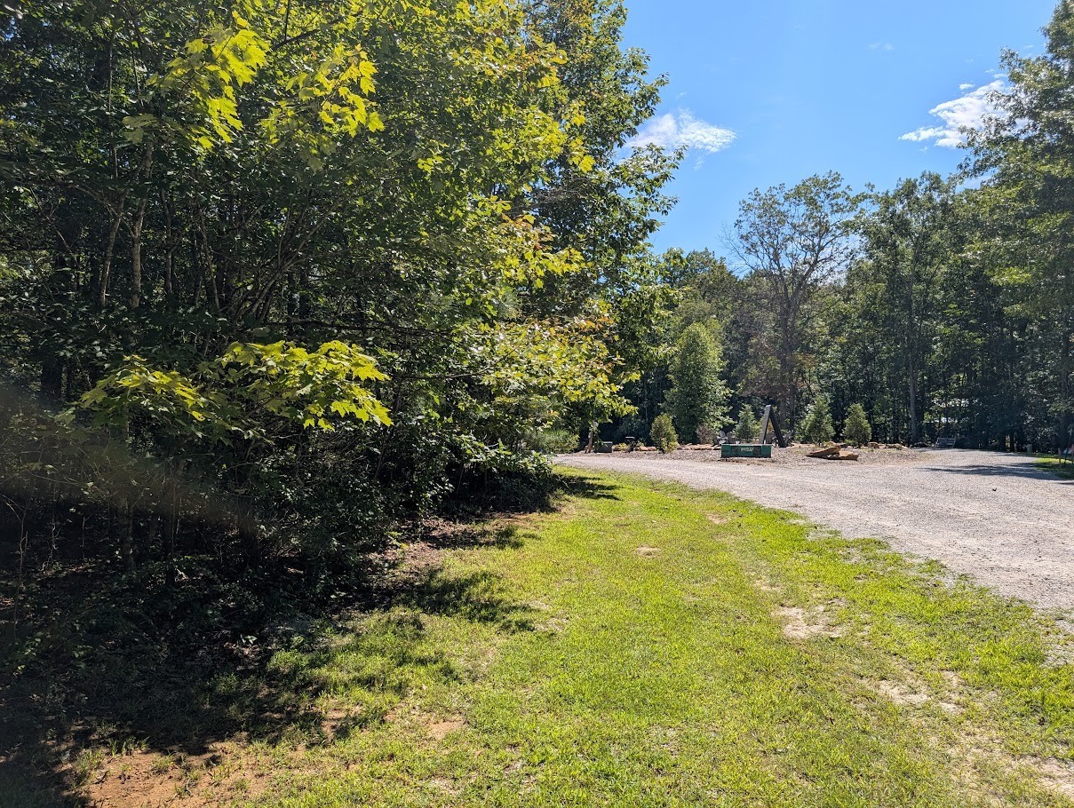 140 Sunset Bluff Way