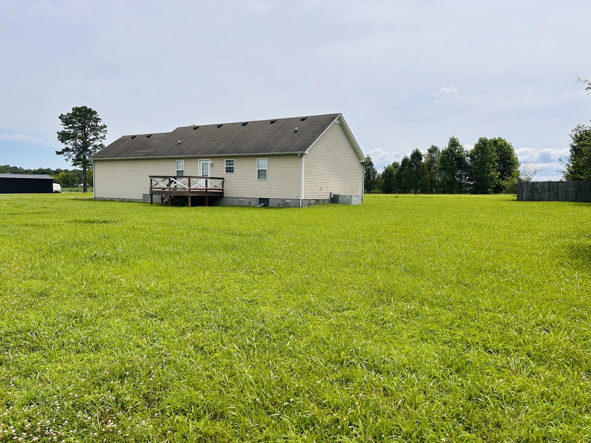 183 Grosch Dr