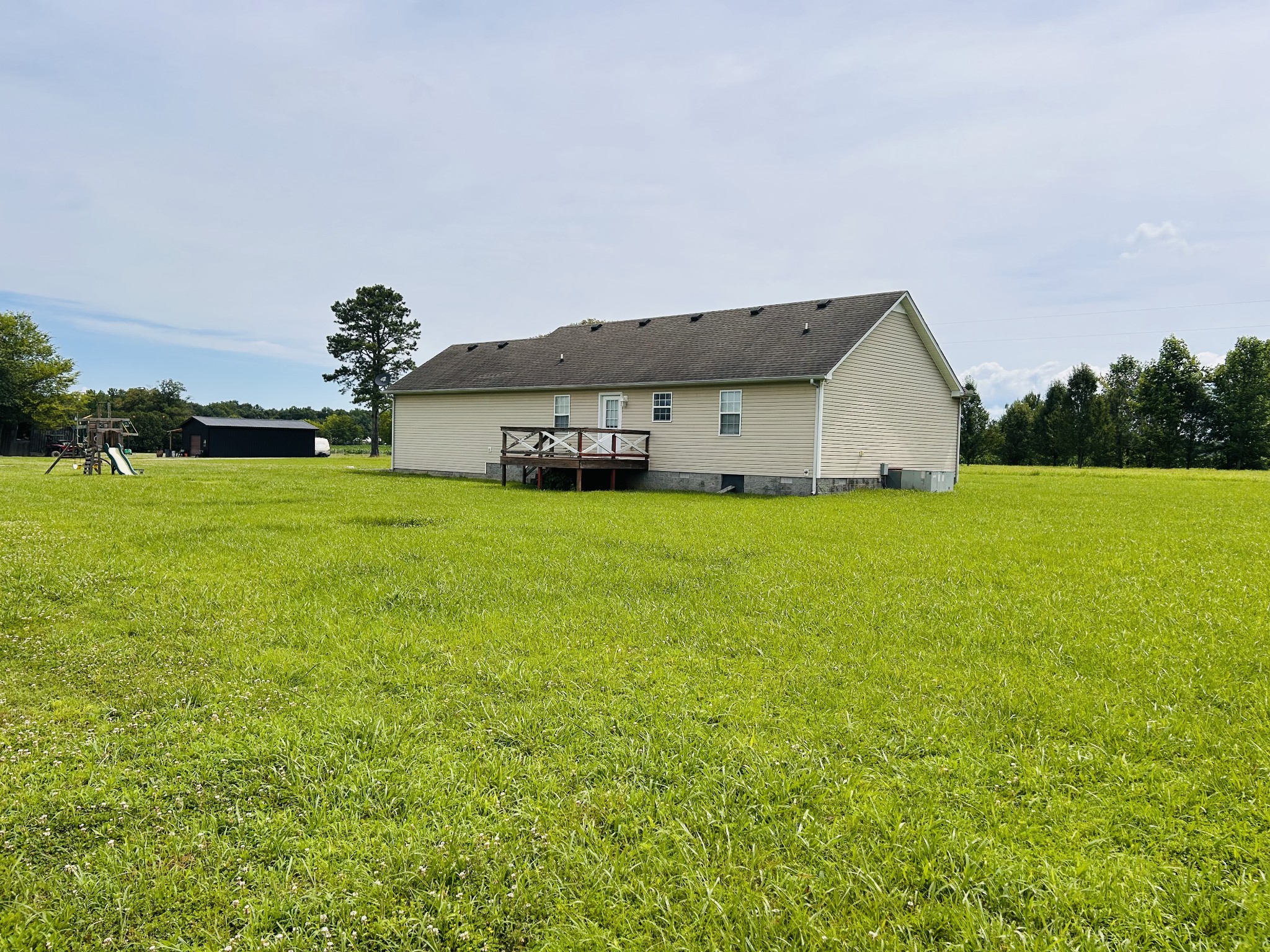 183 Grosch Dr