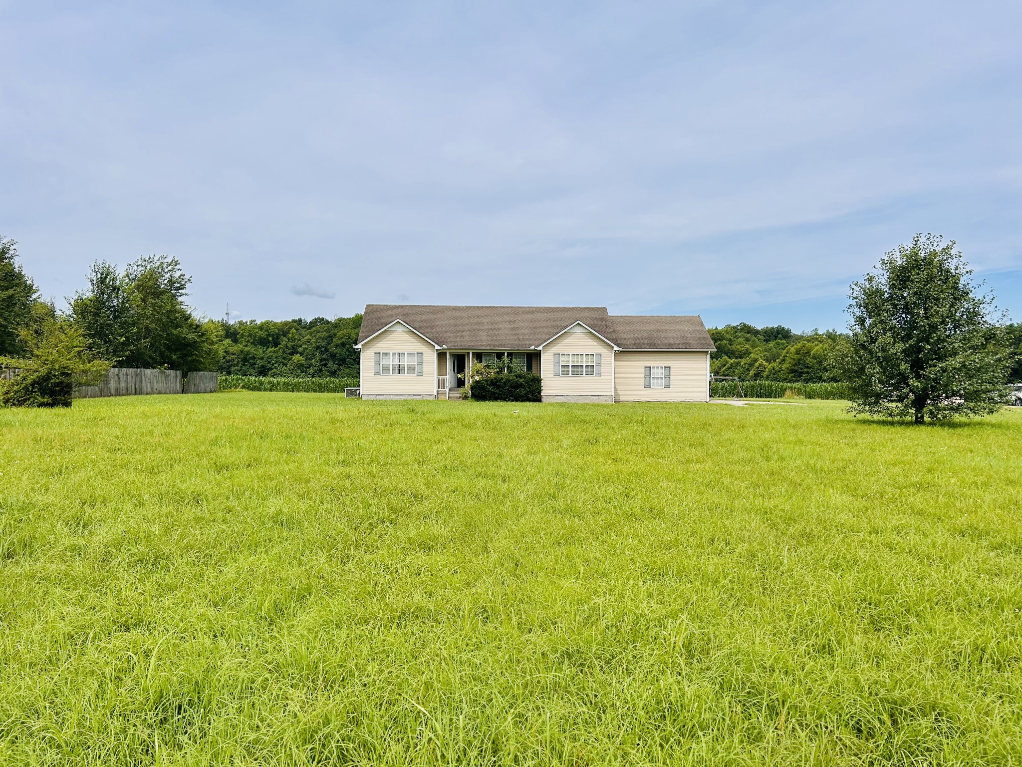 183 Grosch Dr