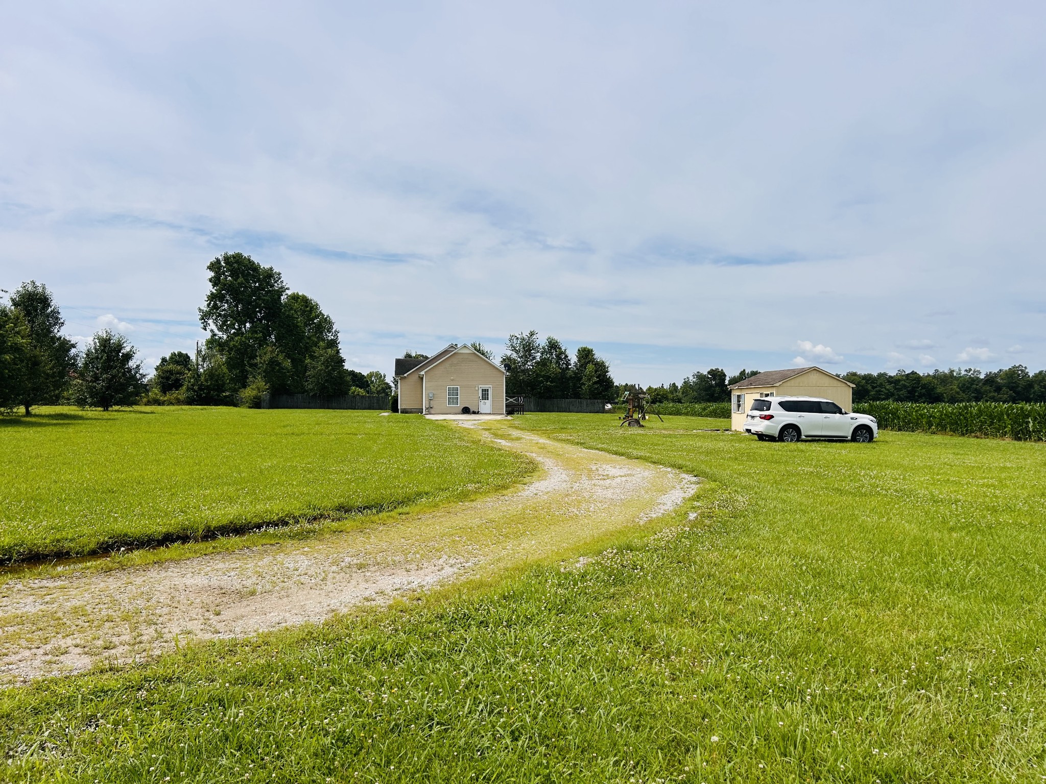 183 Grosch Dr