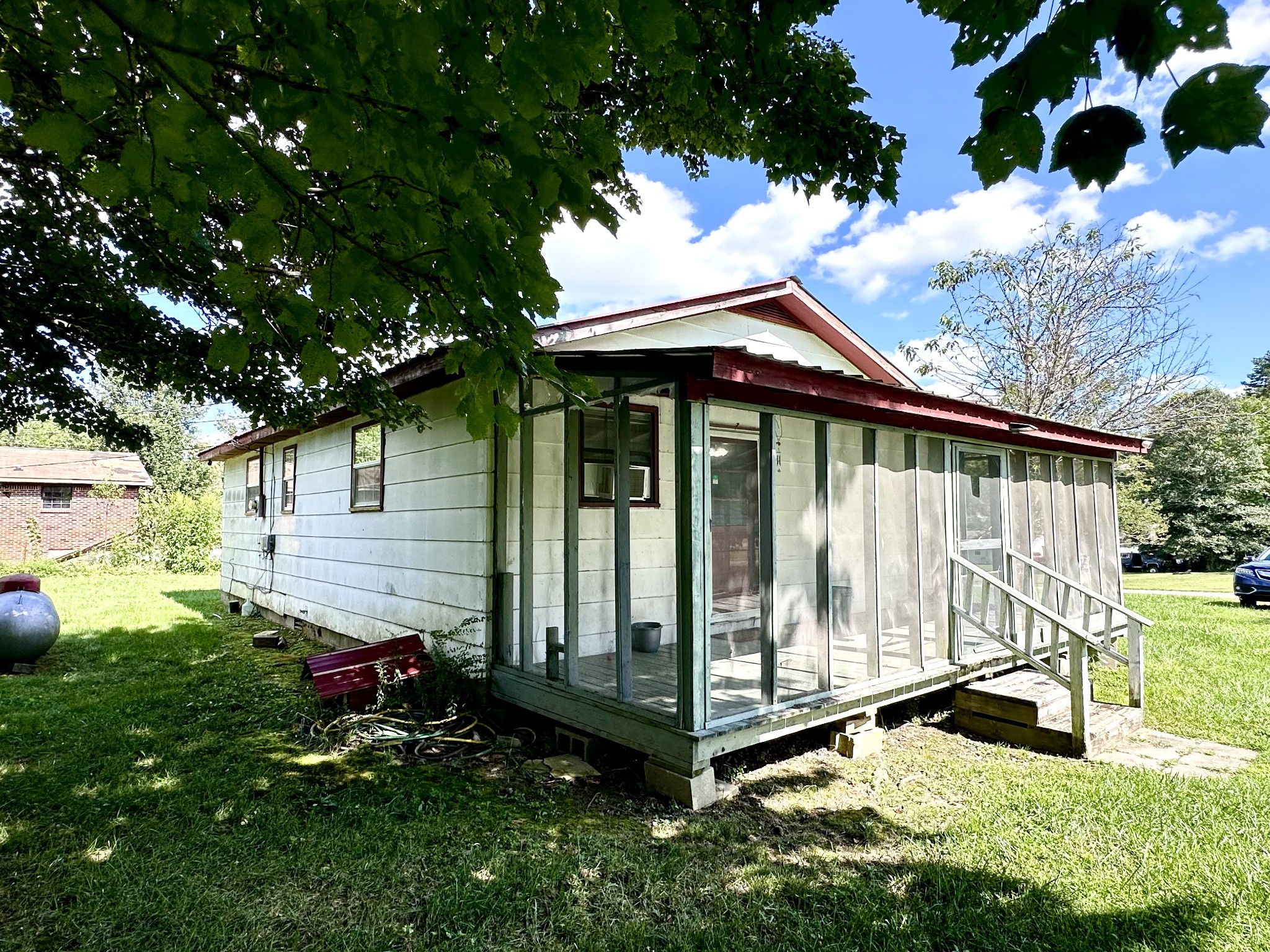 121 Cordell Rd