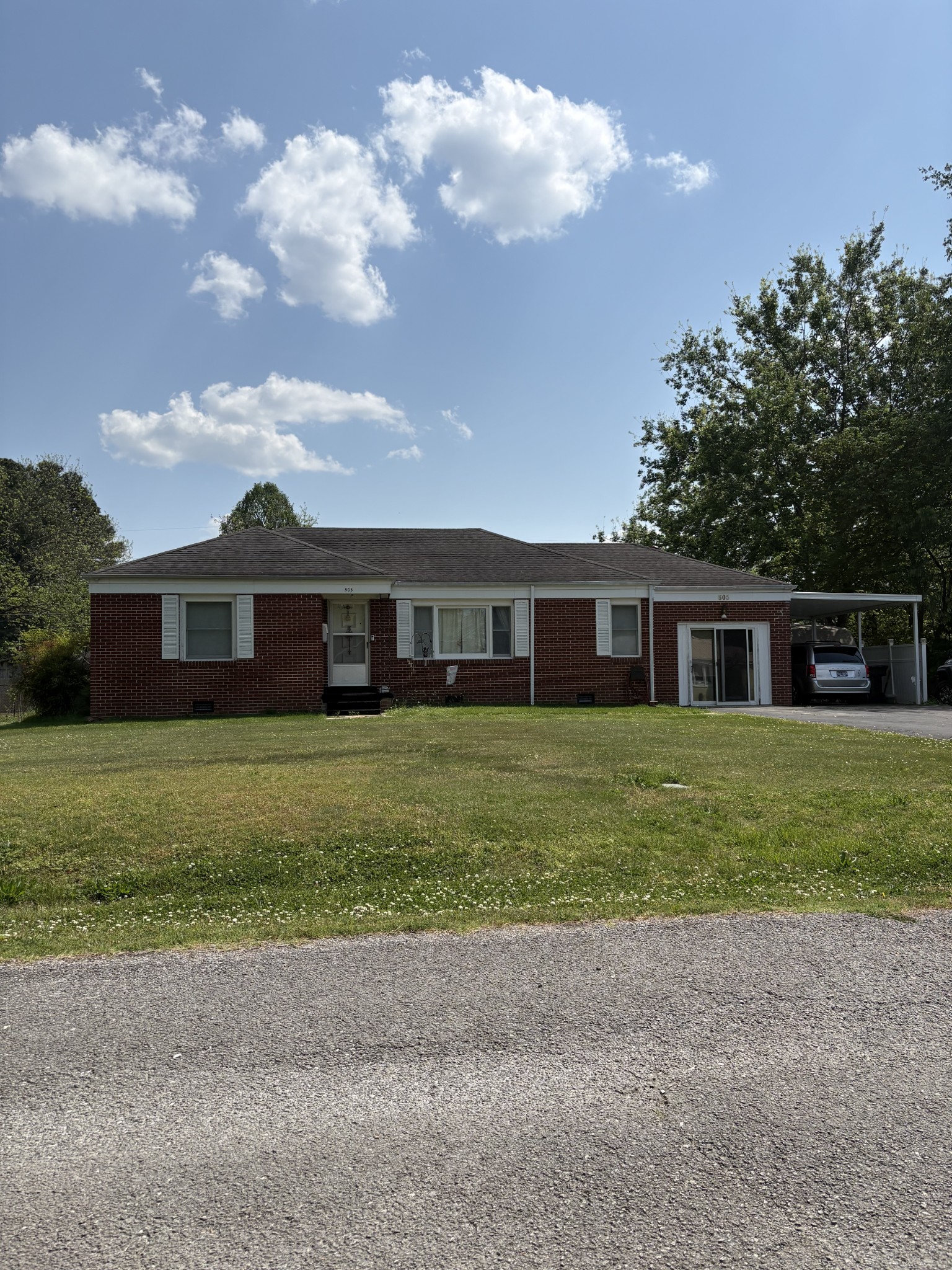 505 Glendale Pl