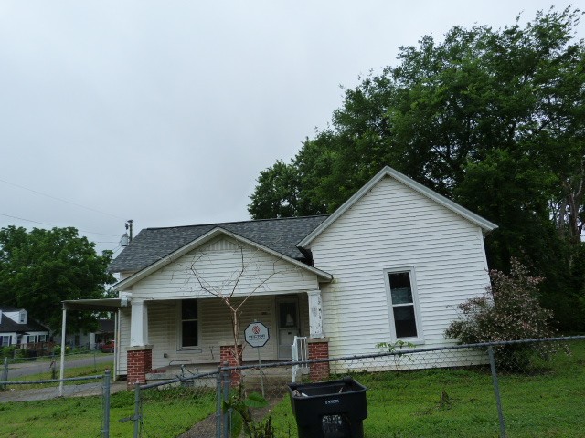 410 S Franklin St, S