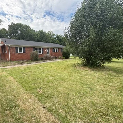 400 Neely Ave