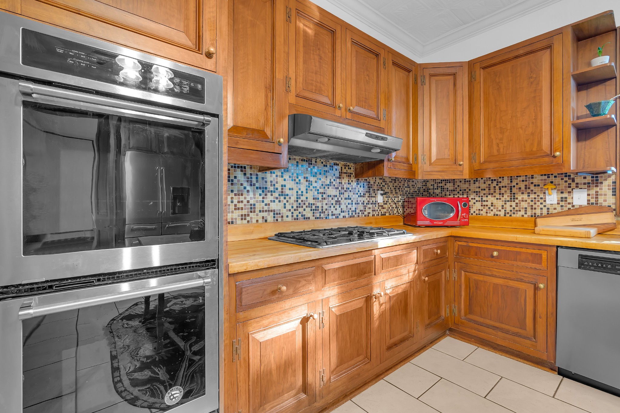 412 E Petty Ln