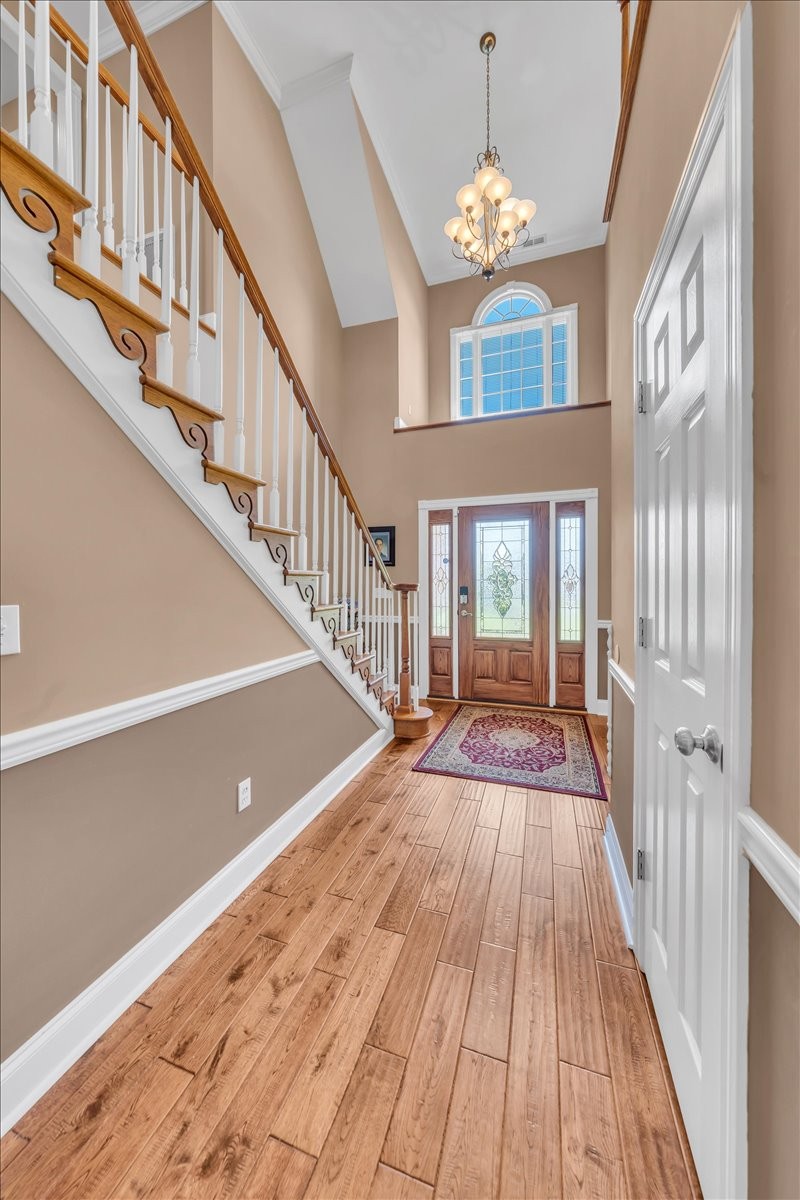 92 Freeman Ct