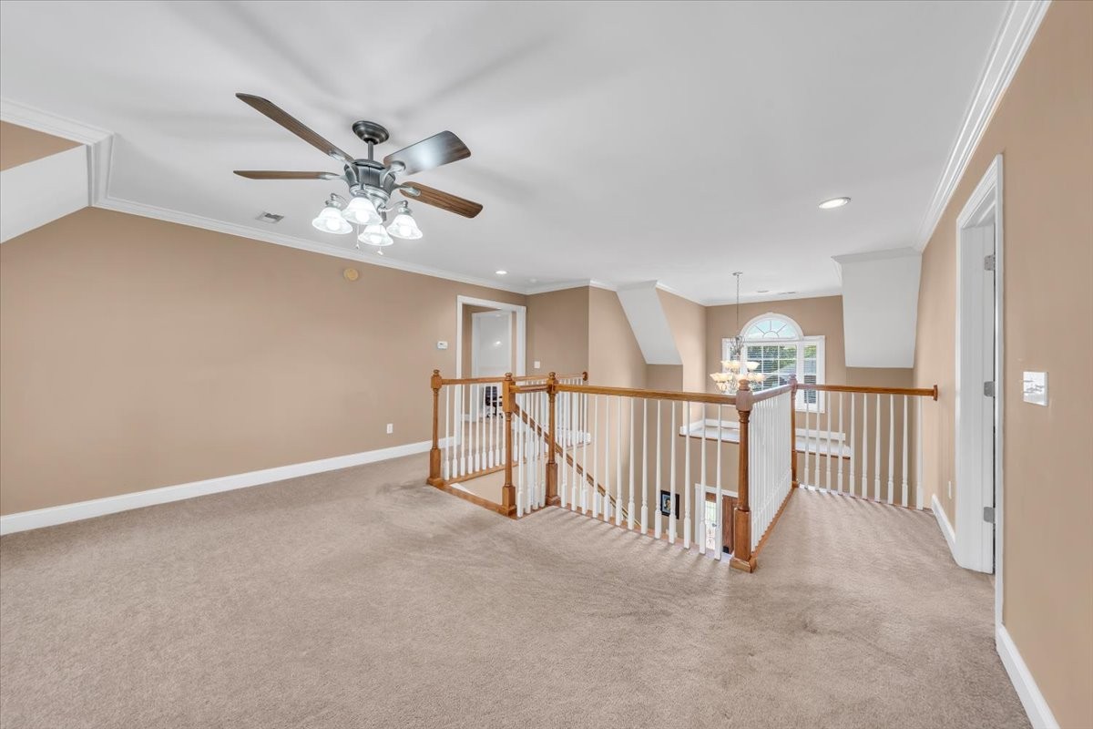 92 Freeman Ct