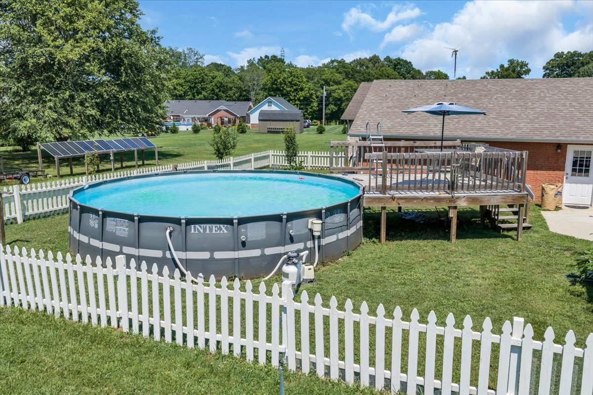 92 Freeman Ct