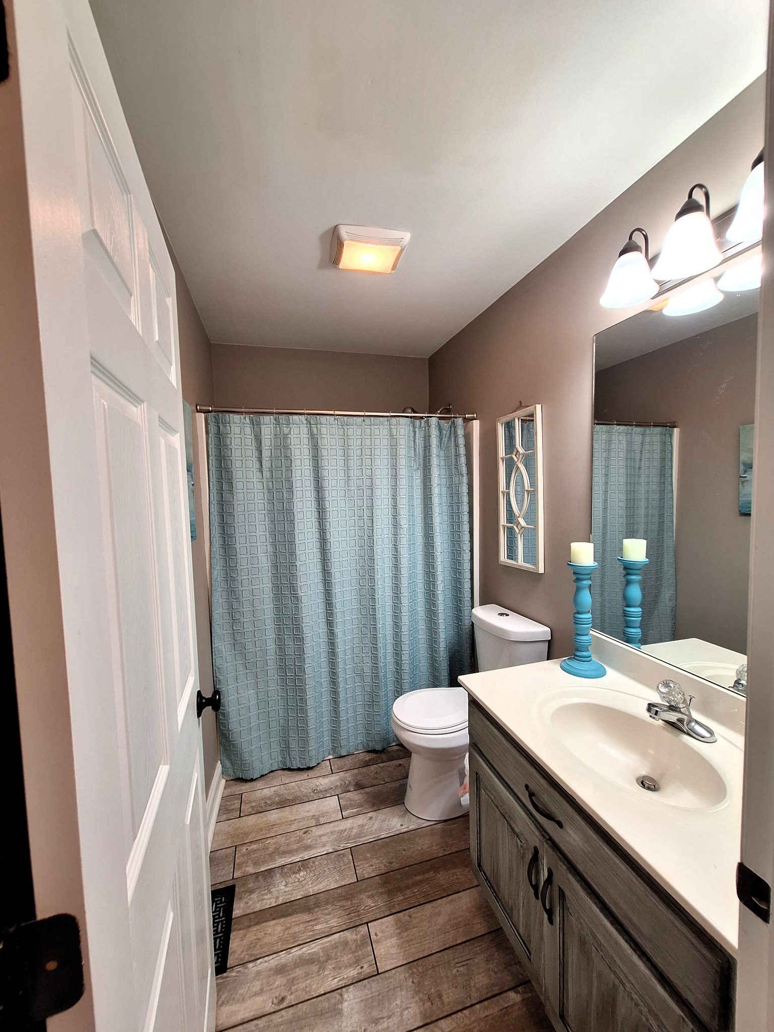 131 Charlotte Dr