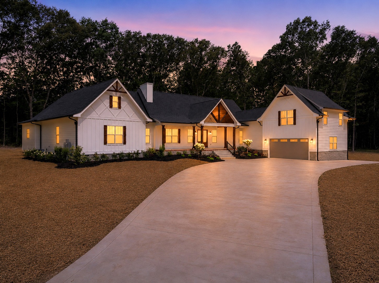 453 Dogwood Ln