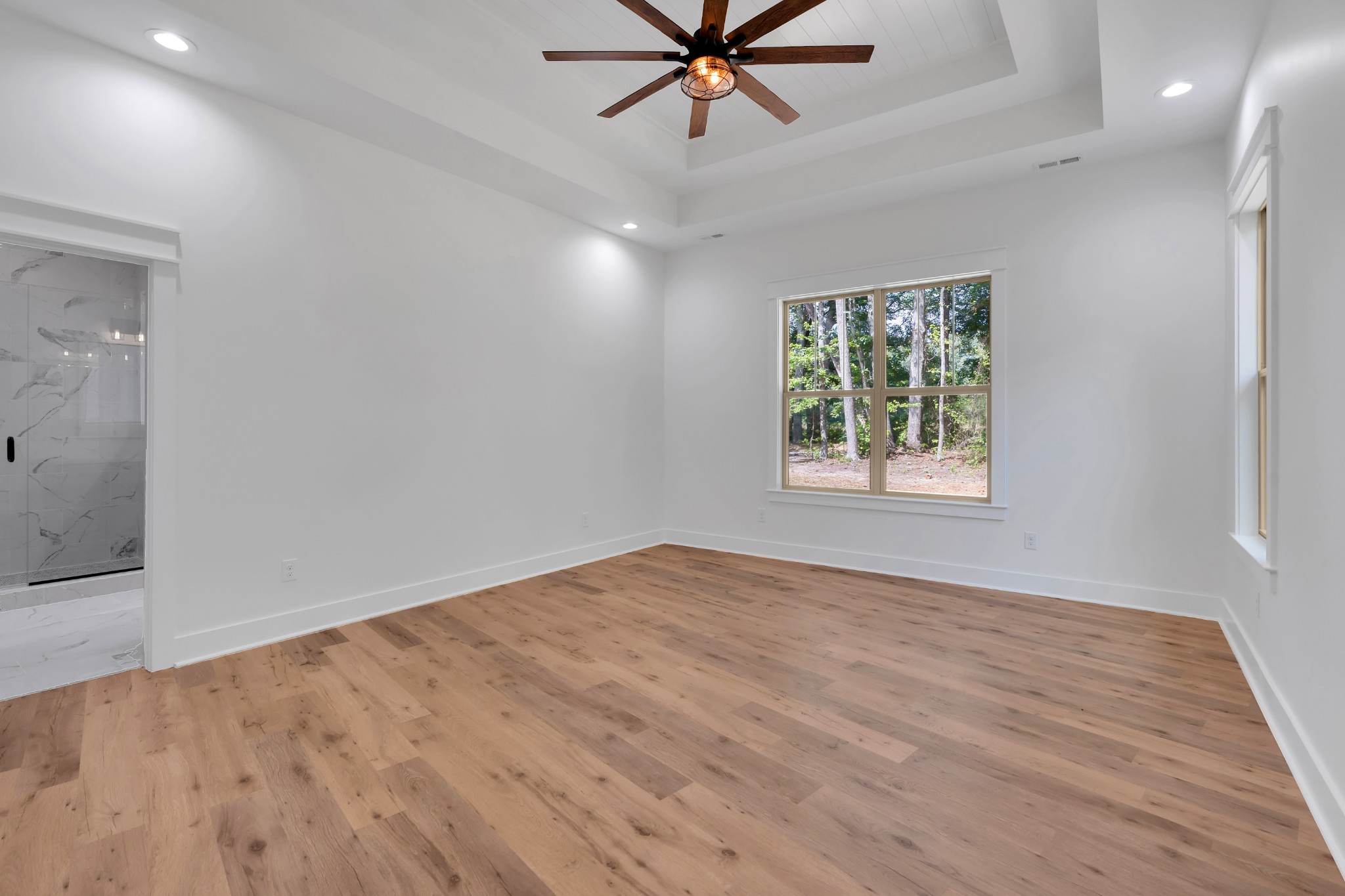 453 Dogwood Ln