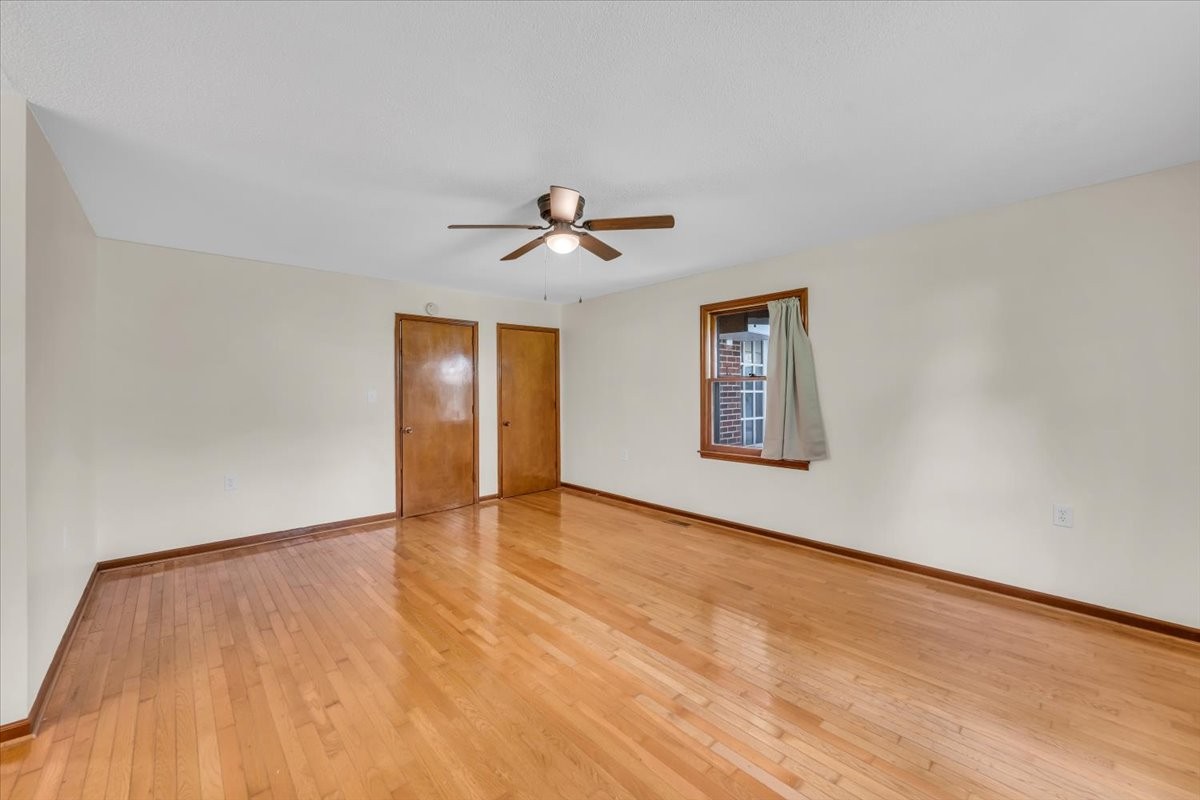 106 Larkway Dr