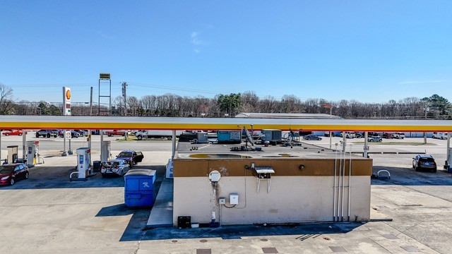 617 Woodbury Hwy